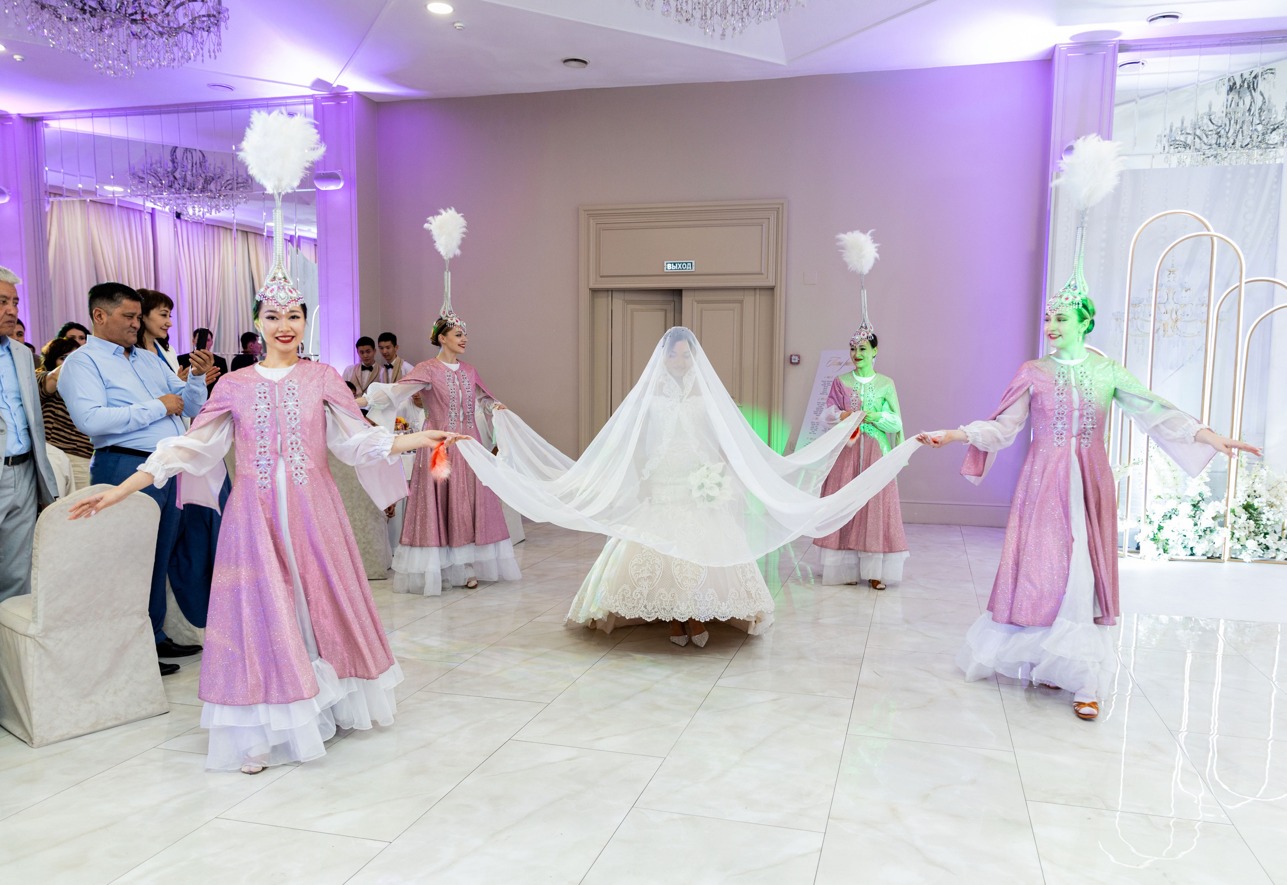 Адиль и Фарида