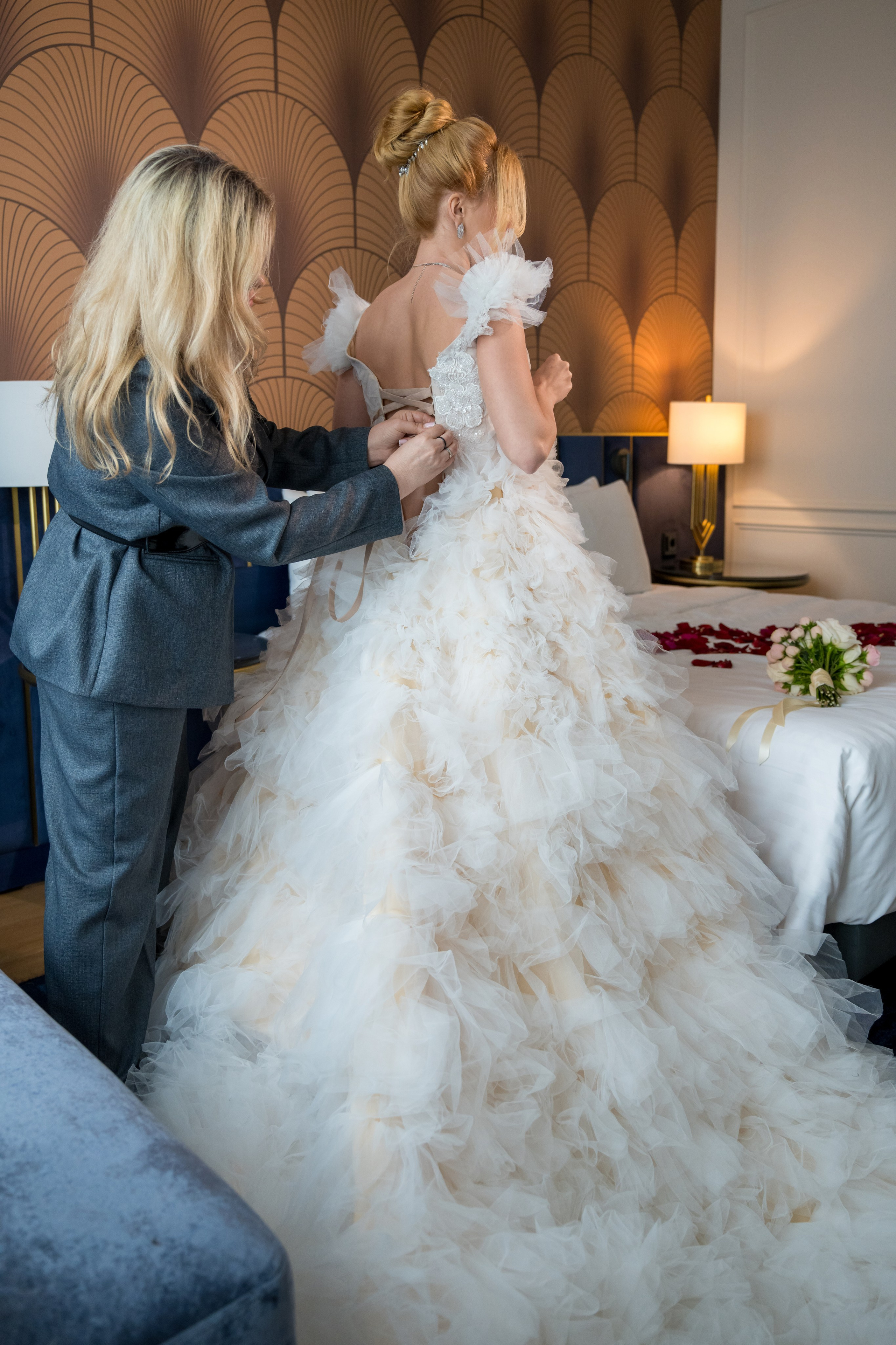 Виктор & Кристина. Семейный и контент фотограф в Москве Alira