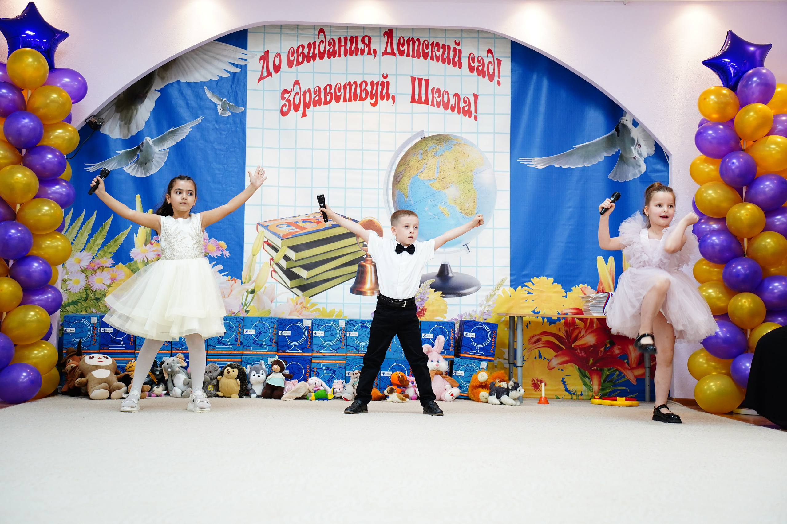 Репортажная съемка /Выпускной//. MEMENTO.Выпускные альбомы, школьные, юбилейные и другие книги. Ростов-на-Дону