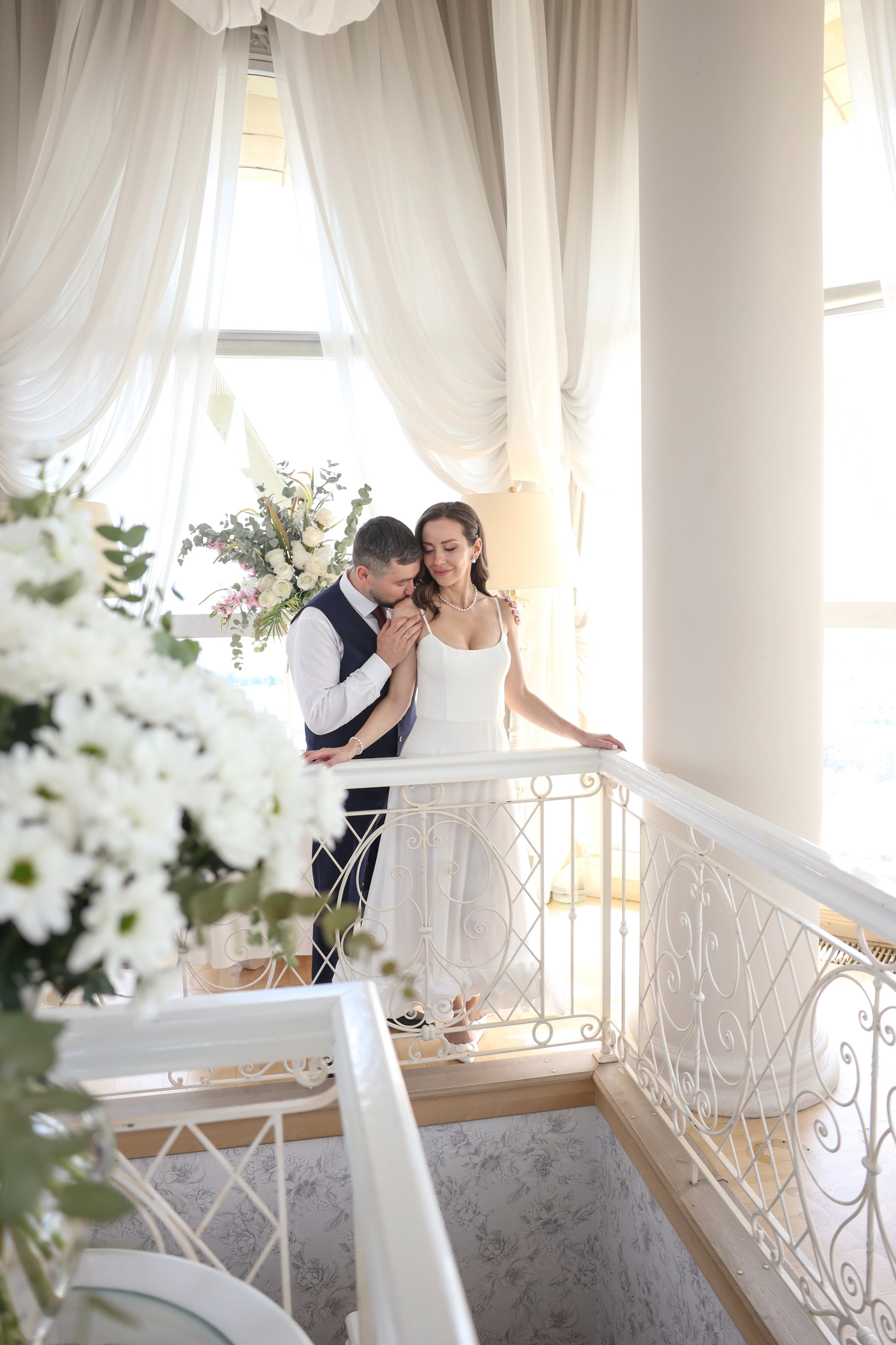 Александр и Мила. Роспись в гостинице Украина. Главная