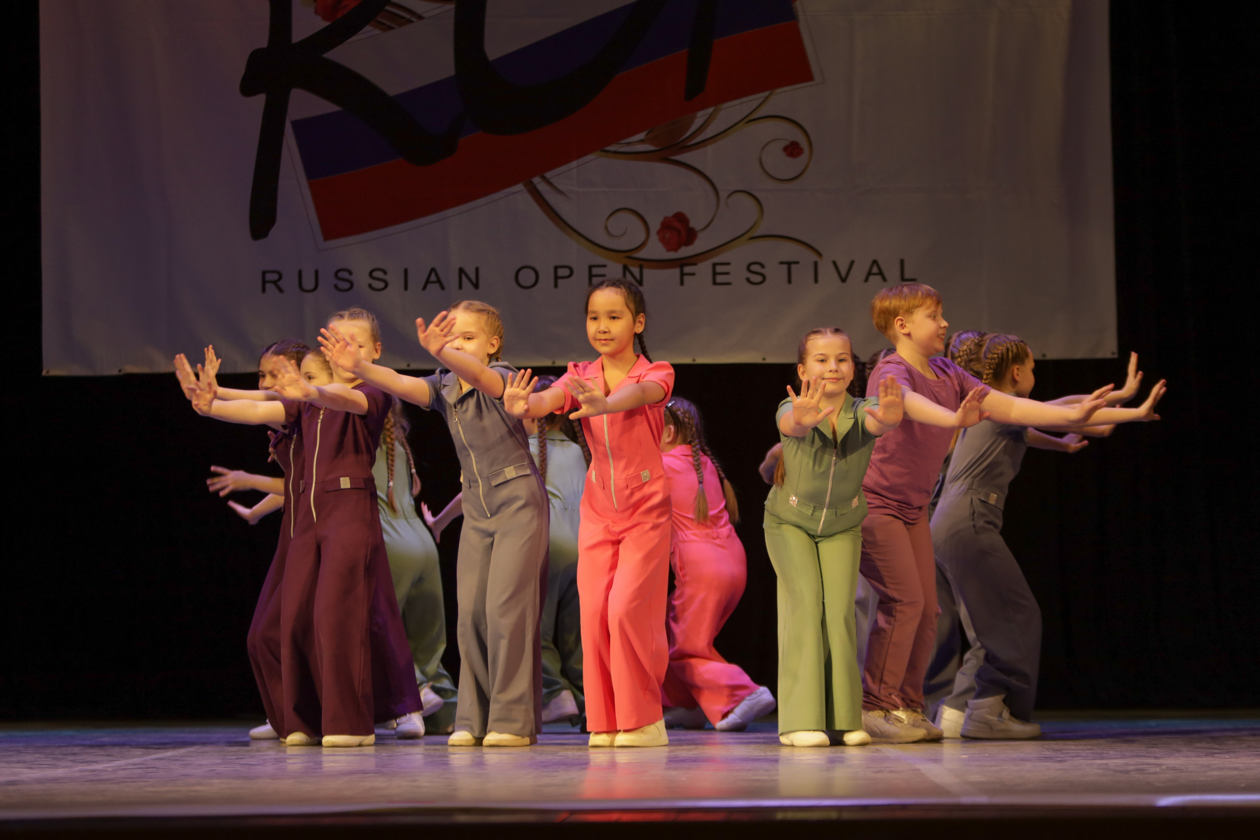 Профессиональная съемка хореографического конкурса в Москве. Портретный Фотограф Александр «Konevtsoph» В Санкт-Петербурге