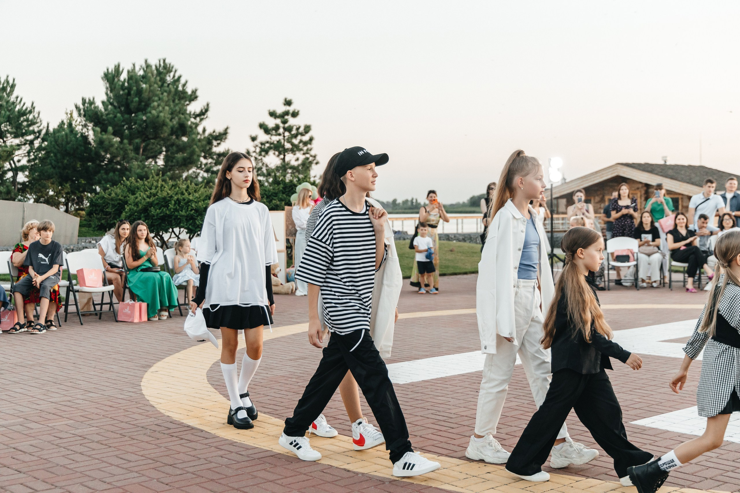 FASION PROJECT — VESHALKⱯ KIDS. Свадебный и репортажный фотограф в Ростове-на-Дону Павел Кислов