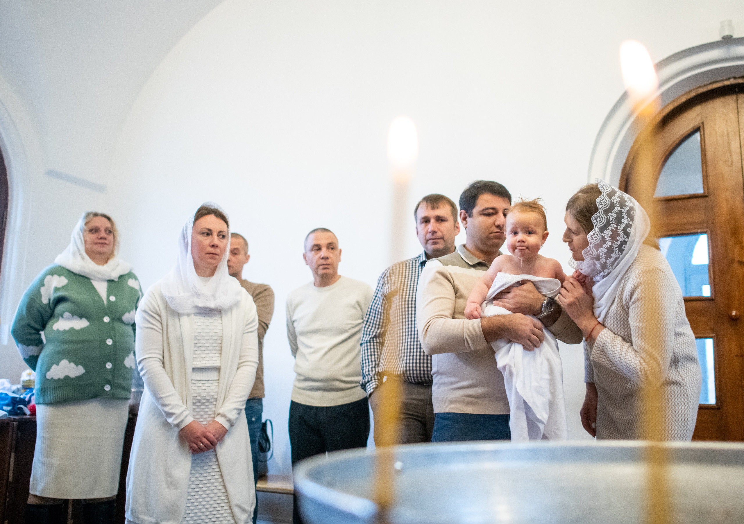 Крещение Глеба. г. Белоозёрский Храм Всех Святых в земле Русской просиявших. Фотограф Крещения и Венчания в Москве и МО