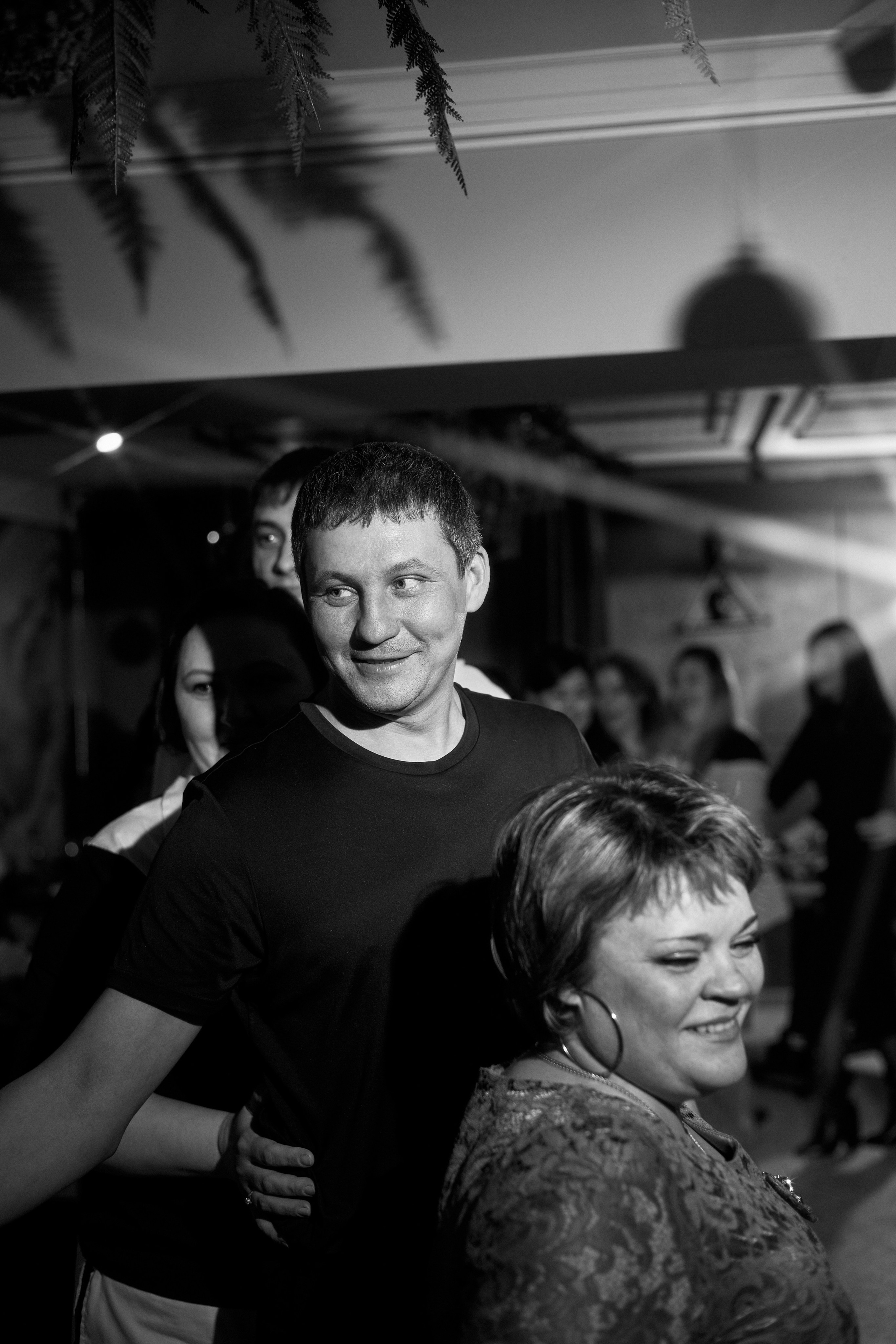 MAXIM & DAMIR | FOREST BAR | 8 МАРТА! 2-й вечер. Главная