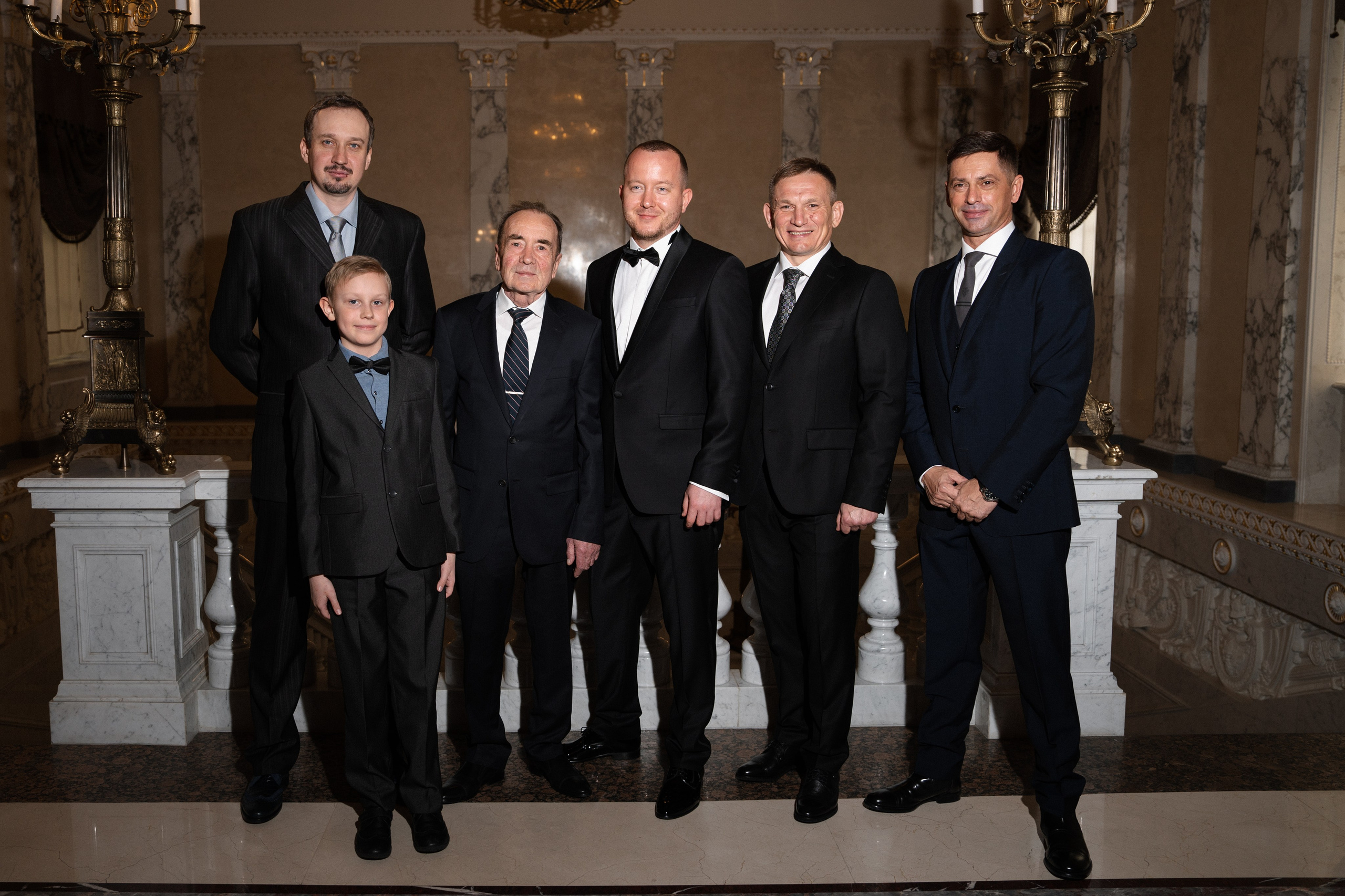 Анна Сергей. Камерная свадьба в Фосизонс в стиле неоклассика. Свадебный фотограф организатор в Санкт-Петербурге Ассоль Опарина