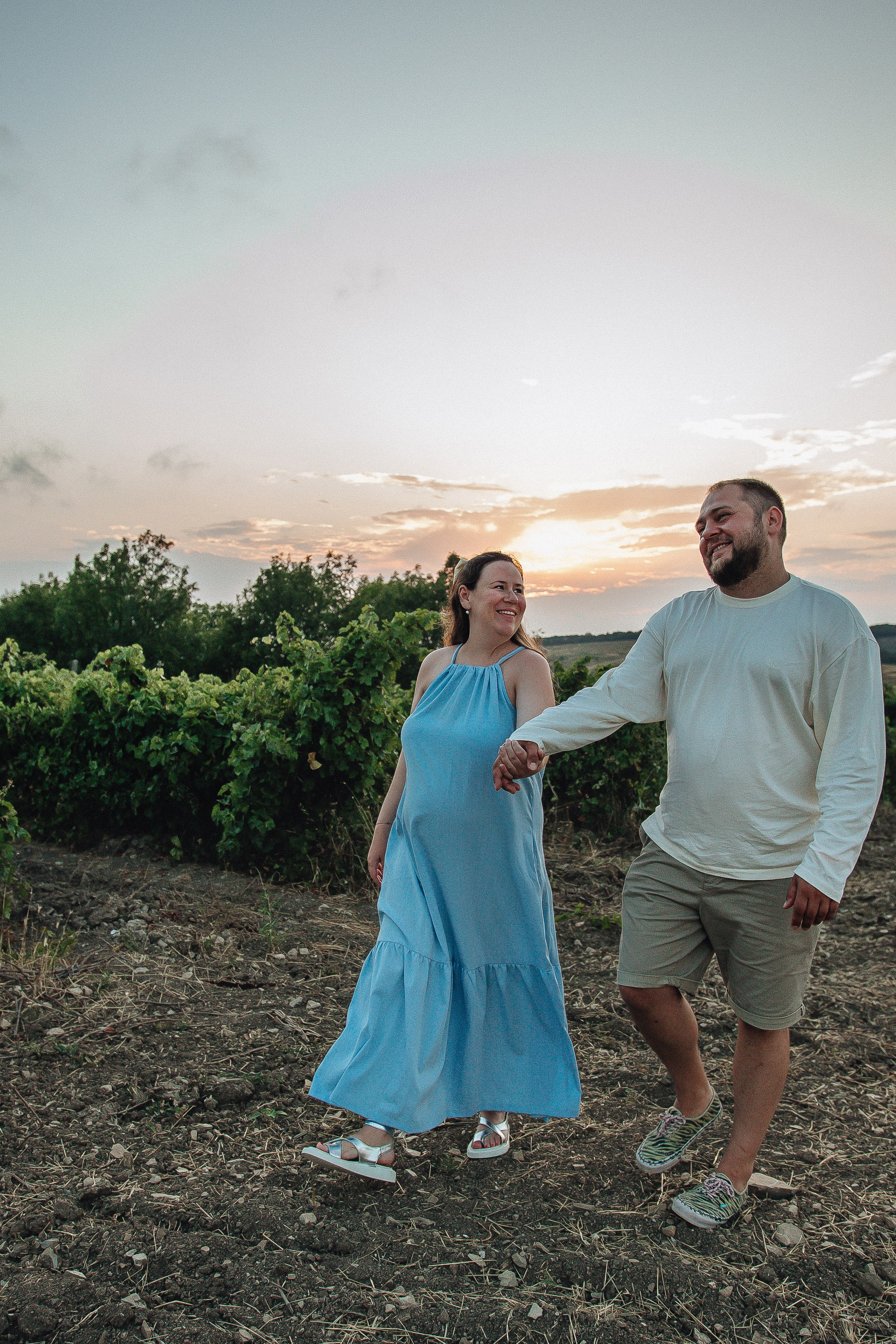 Антон и Мария — виноградная лоза Гай-Кодзора. Семейный фотограф Новороссийск, Анапа, Геленджик — Юлия Давыдова