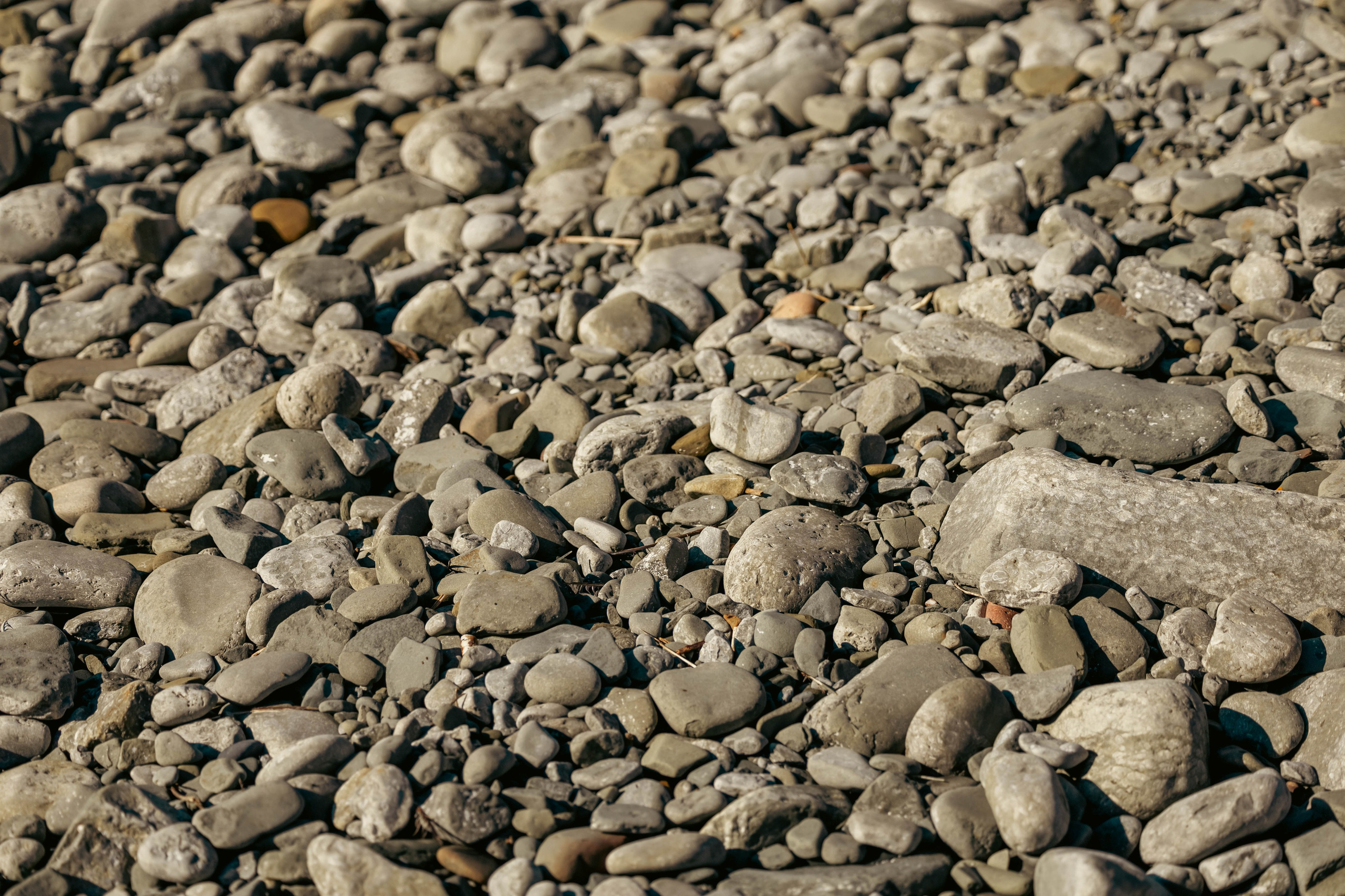 Еся и скалы. Фотограф Алексей Федорищев