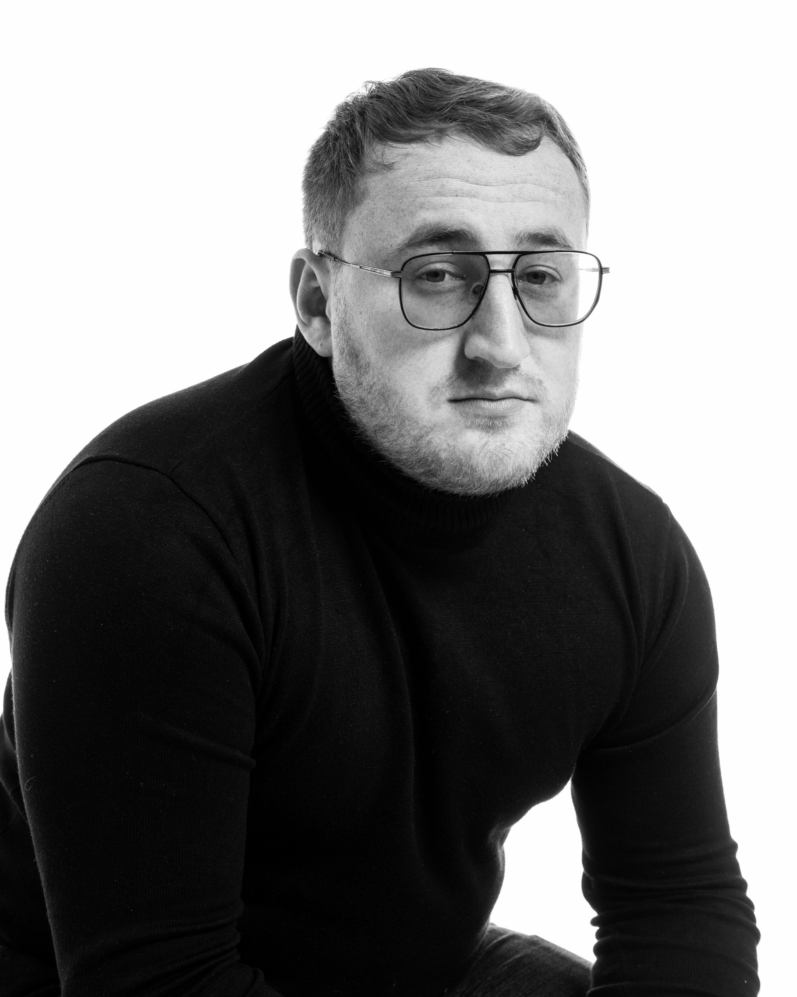 Мужские портреты. Главная