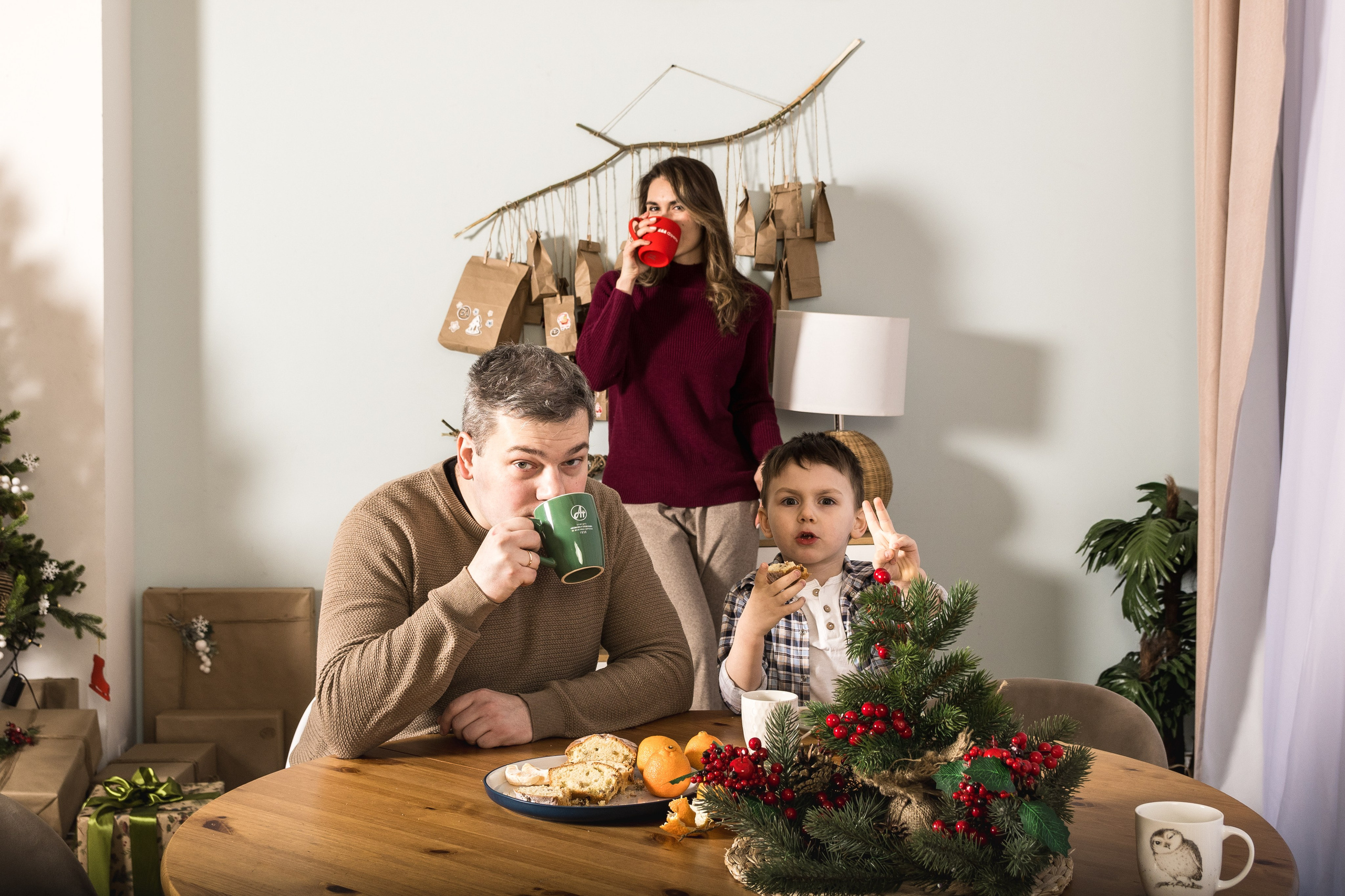 Семейные студийные фотосессии. Семейный и индивидуальный фотограф Life style в Санкт-Петербурге Мария