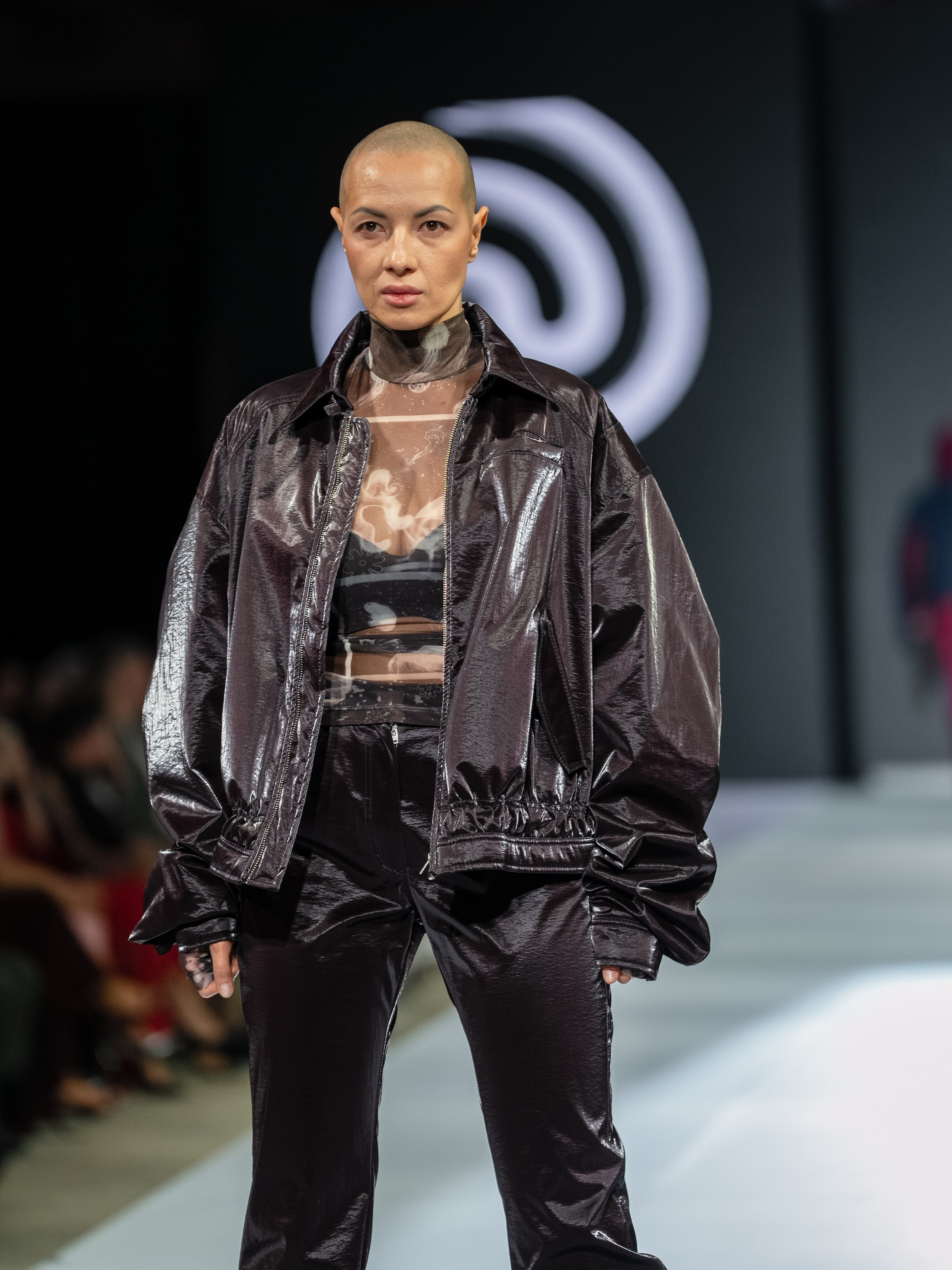 EURASIAN FASHION WEEK Vegan Tiger. Сайт Алматинского НЮ АРТ, будуар и фэшн фотографа Дениса Карпенко