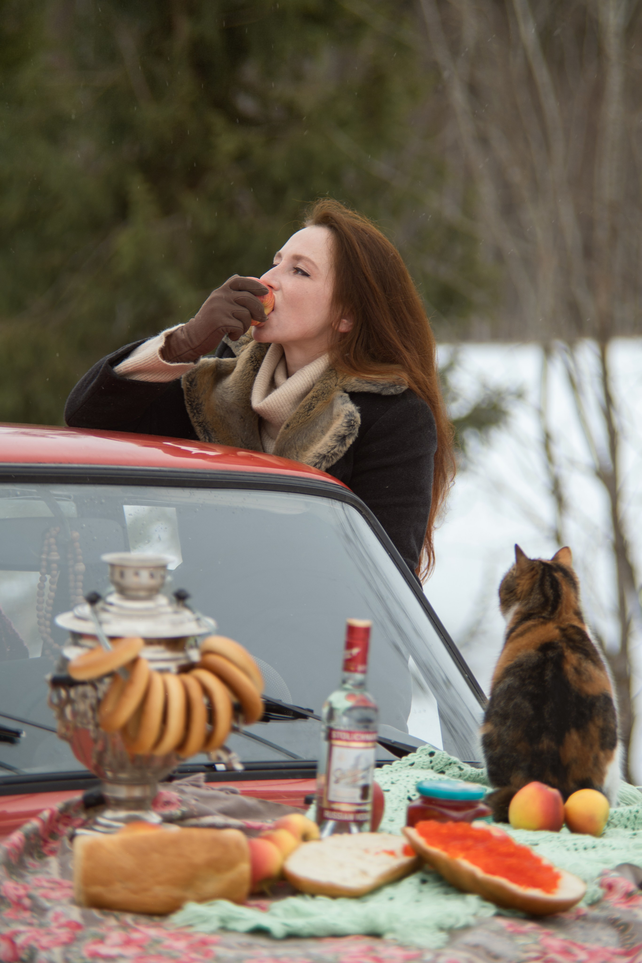 Анастасия и ее красный жигуль. Творческий фотограф Вологда