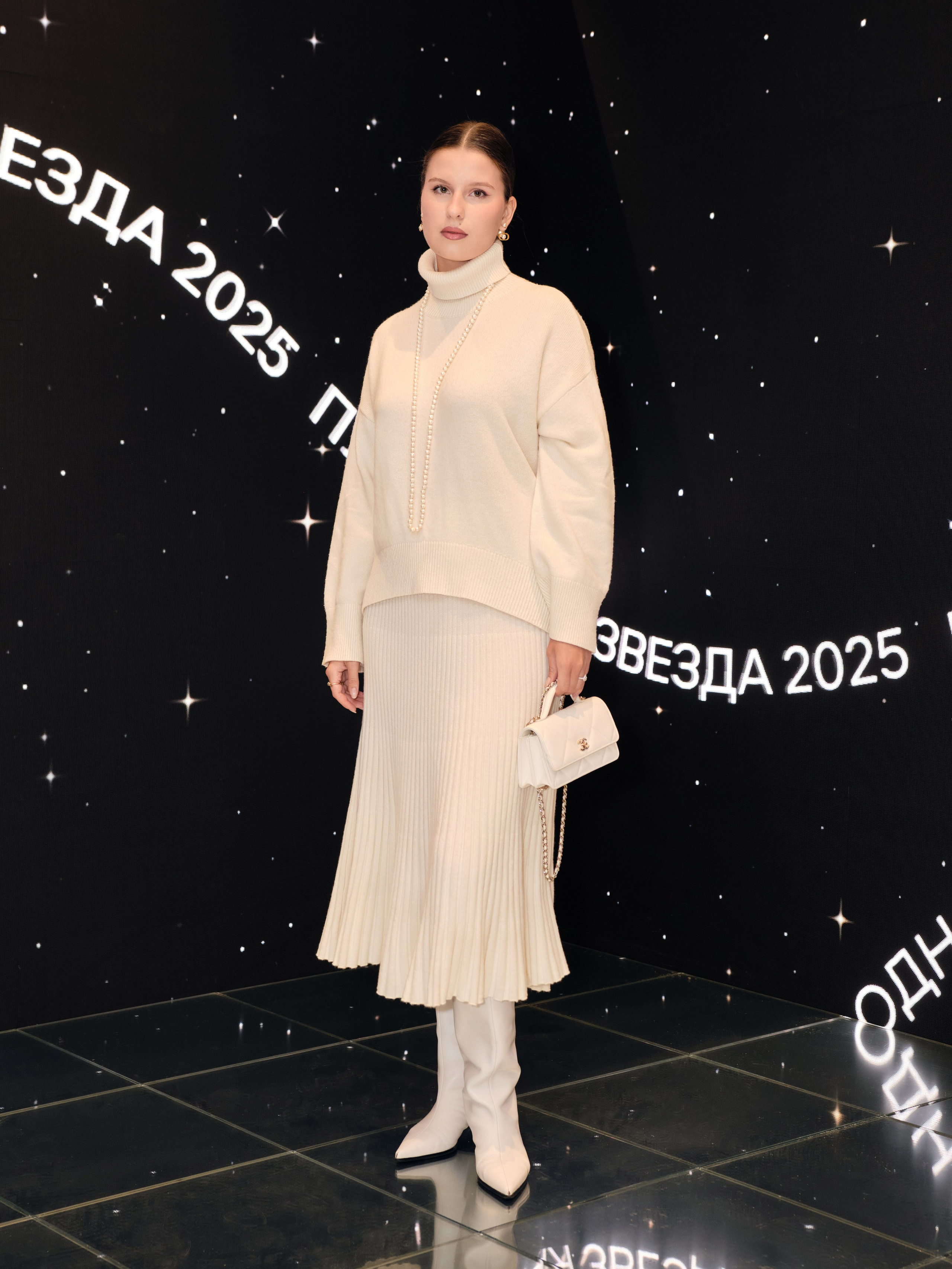 Путеводная звезда. Photographer Leila Maru in Moscow