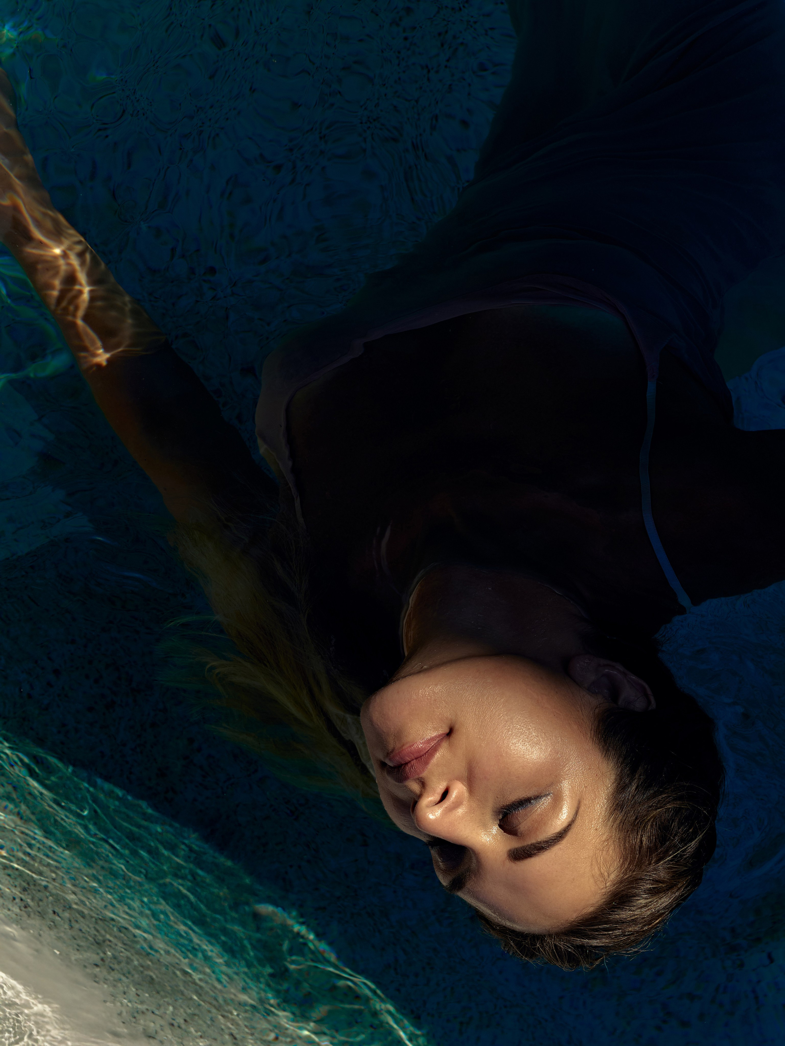 THE LAST RESORT. Yulia Otroschenko