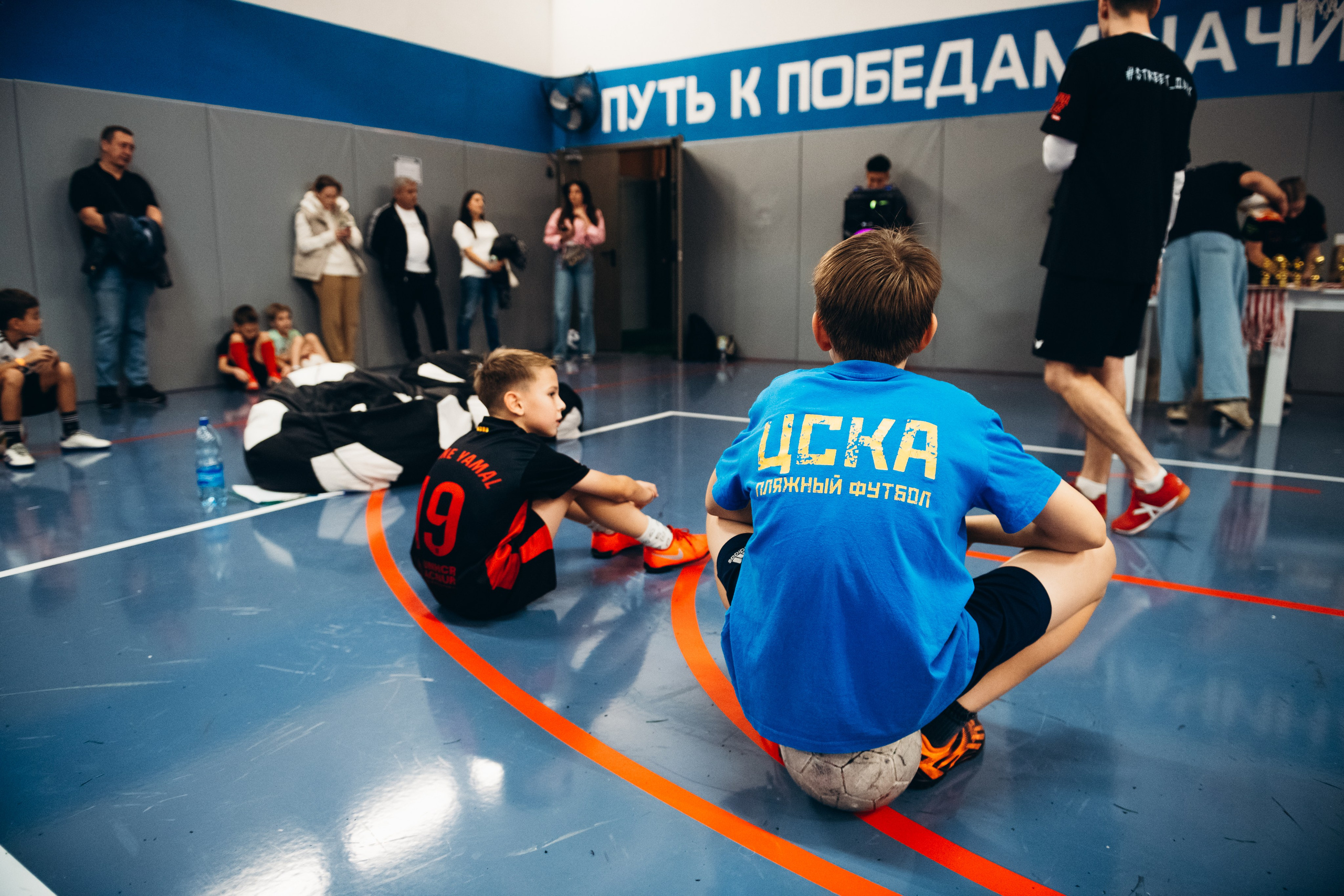 Турнир по футбольному фристайлу, панне и теннисболу