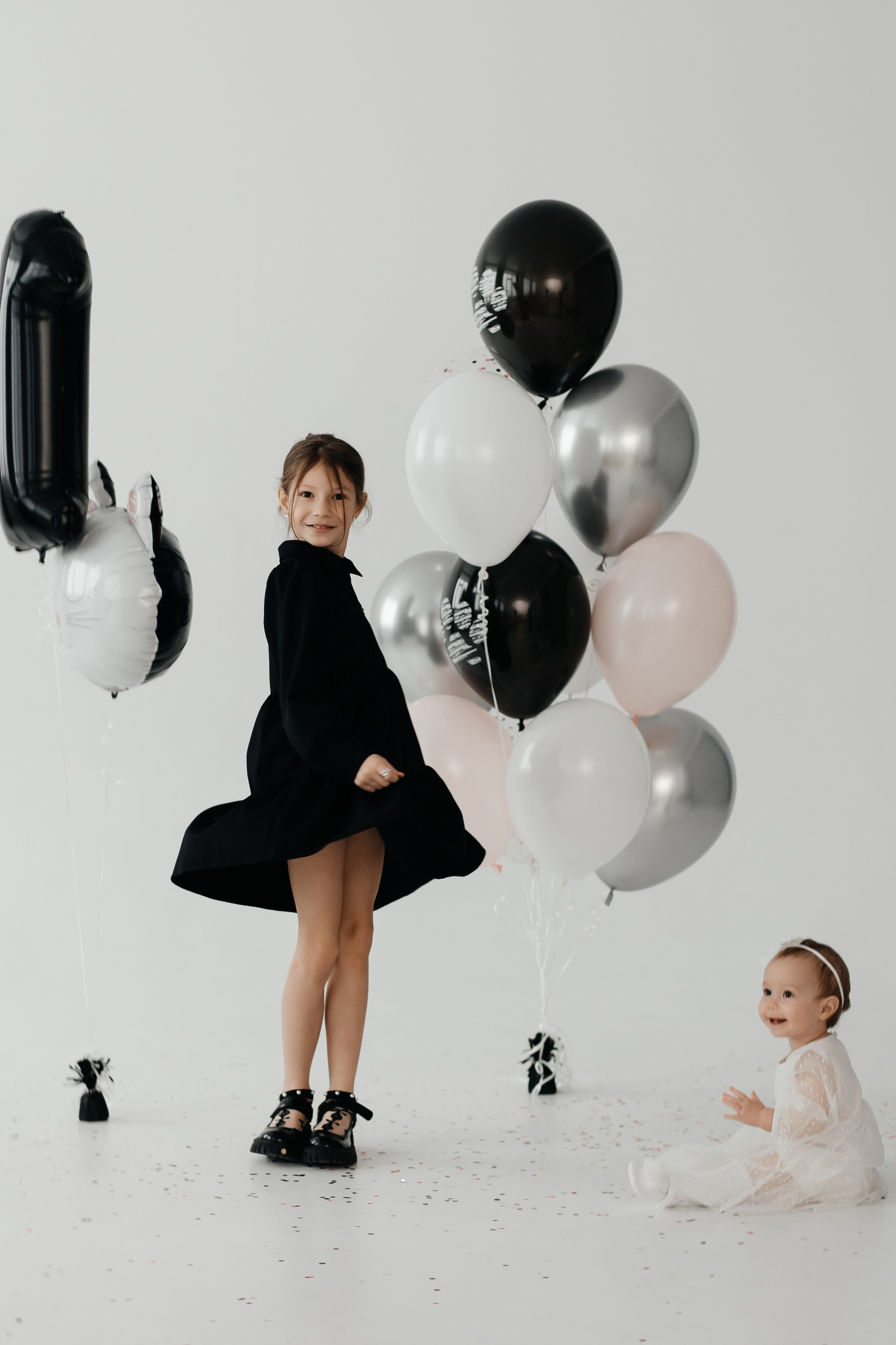 Иван, Валерия, Неонила, Василиса и Есения. Свадебный фотограф Чайковский