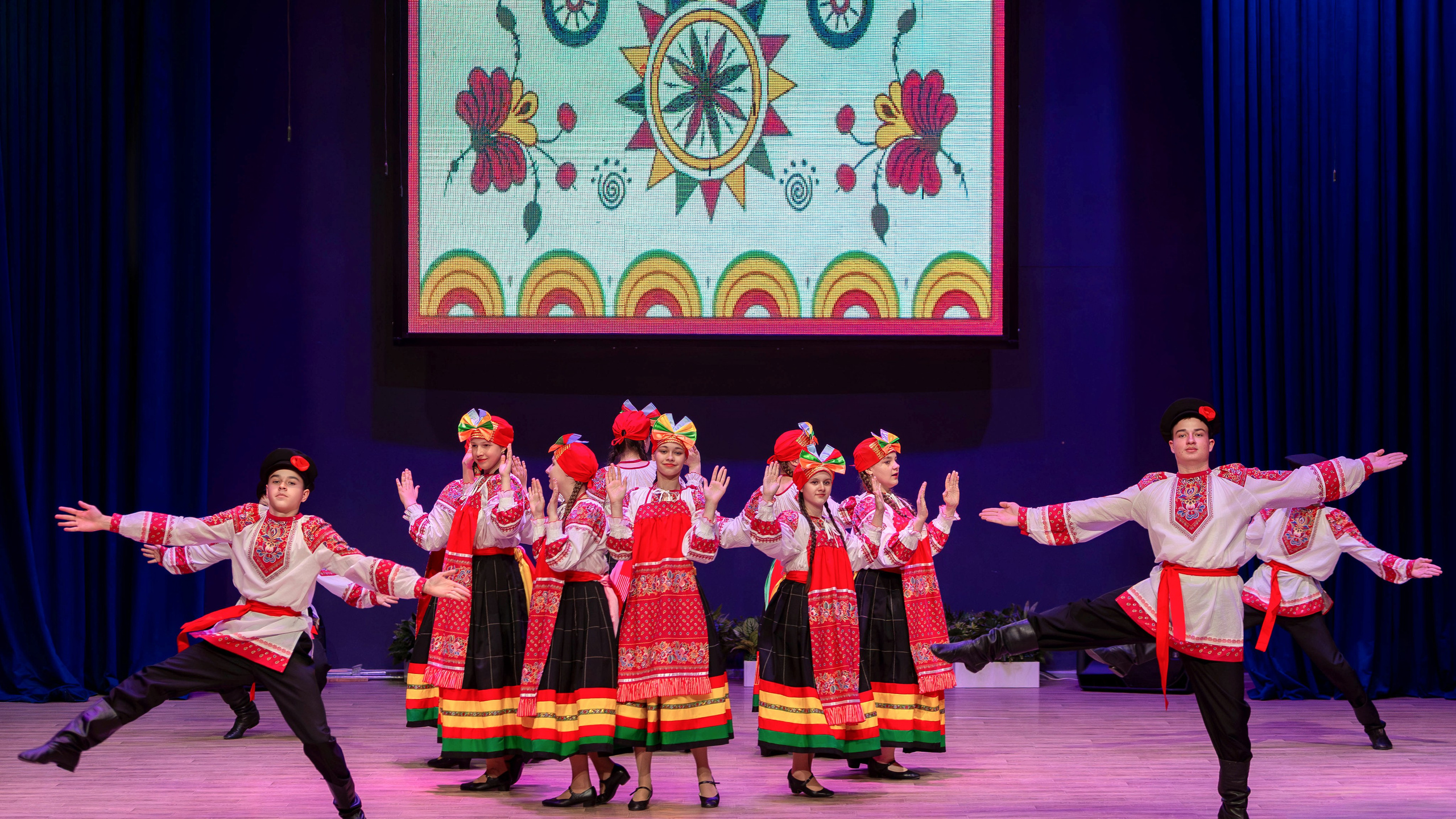 Отчетный концерт Центра детского творчества 2025. Выпускные альбомы и школьный фотограф в Подольске, Троицке, Щербинке, Москве и Московской области