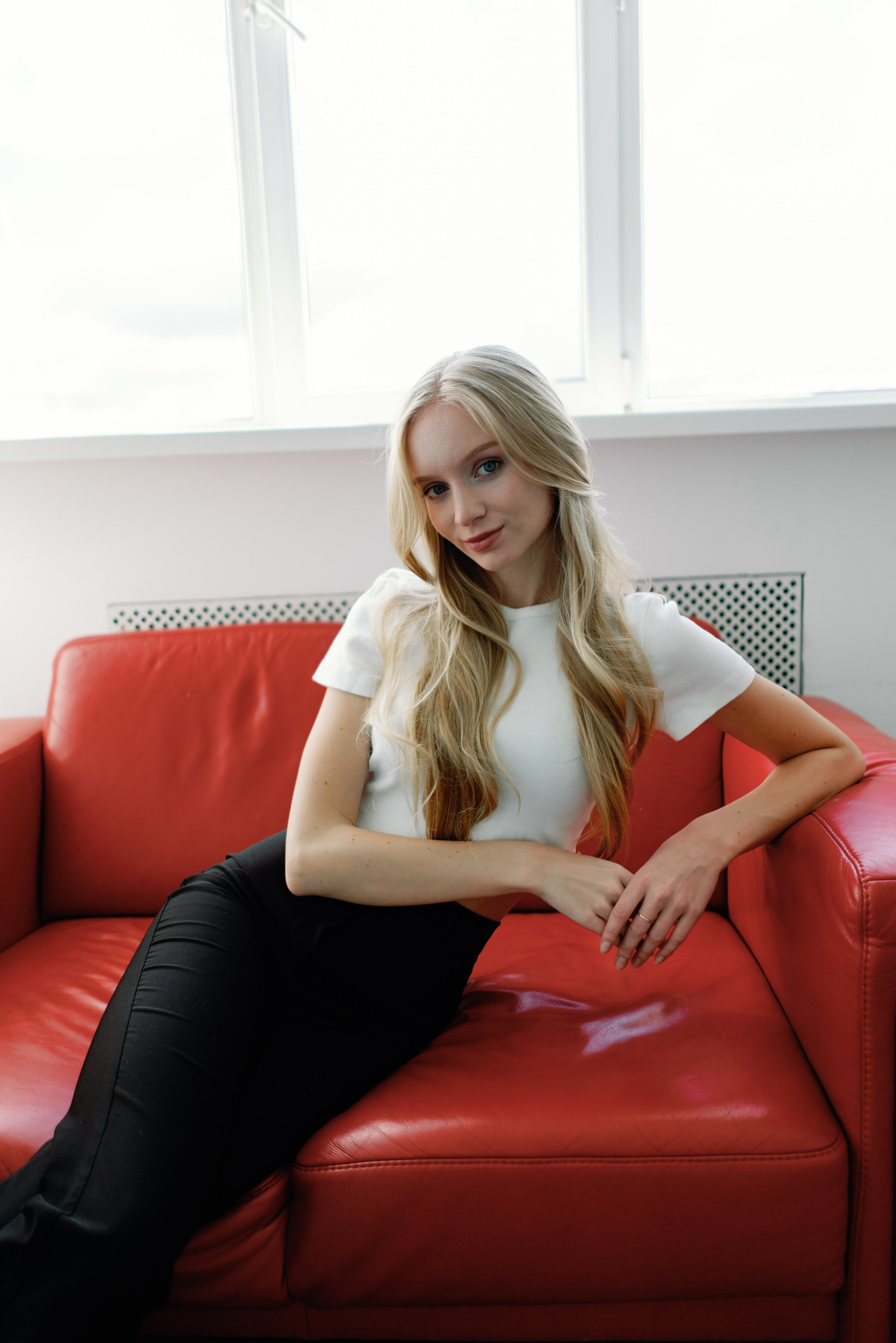 Модельные тесты и творческая съёмка в Москве. Портреты студия Москва. Модельные тесты. Lovestory студия в Москве. Женсий фотограф