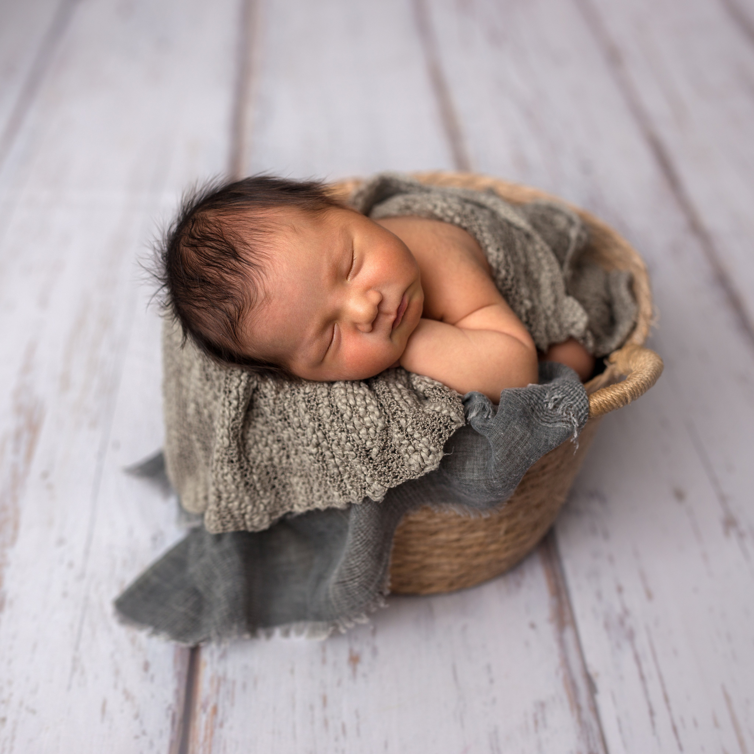 Newborn МАЛЬЧИКИ. Фотограф новорожденных в Новосибирске