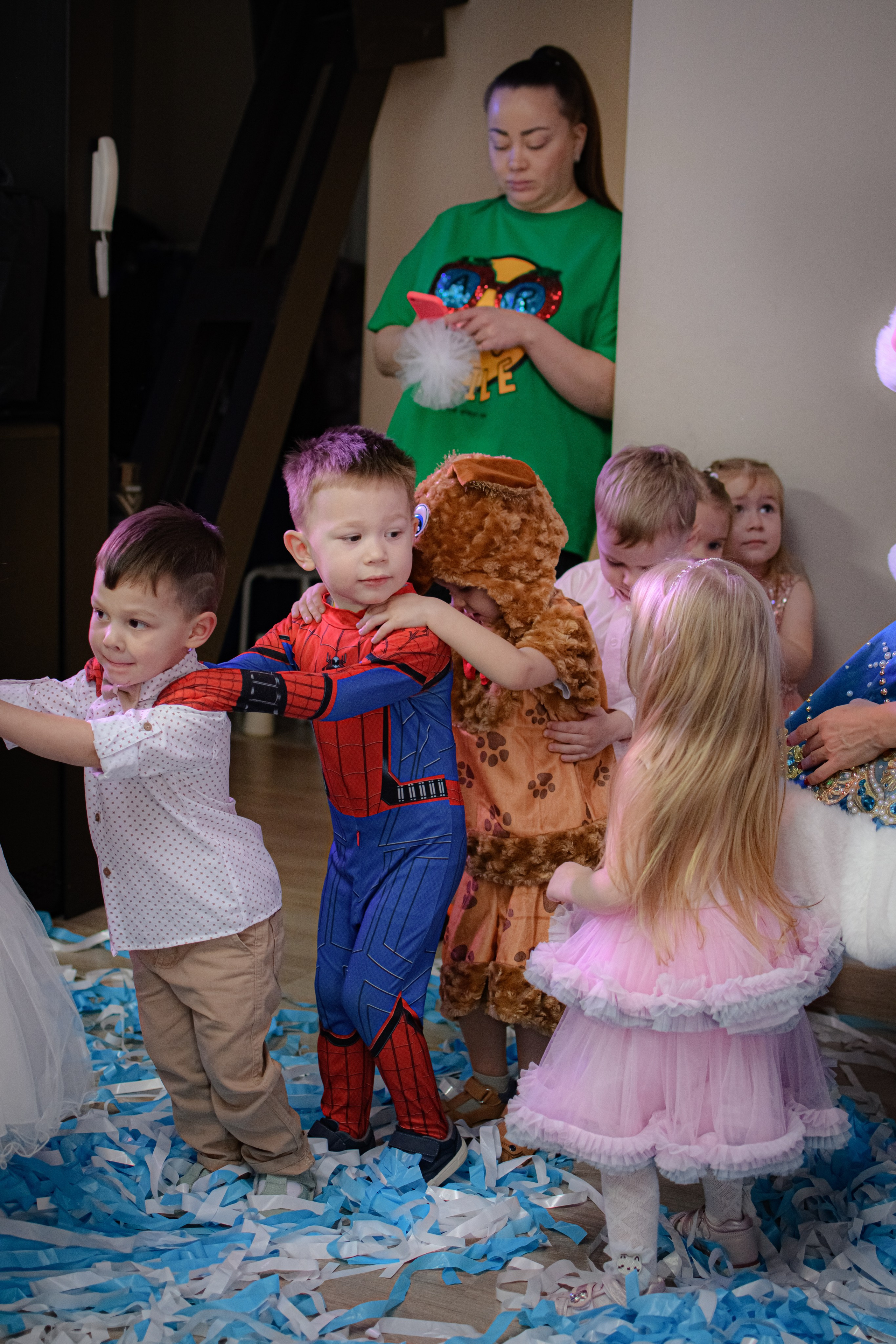 HAPPY NEW YEAR. Photokarish