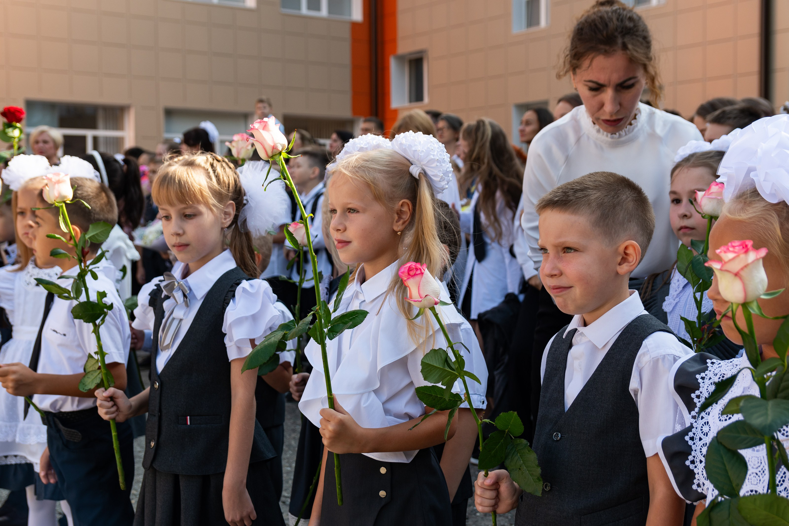 Школьная линейка. Репортажный фотограф в Ставрополе