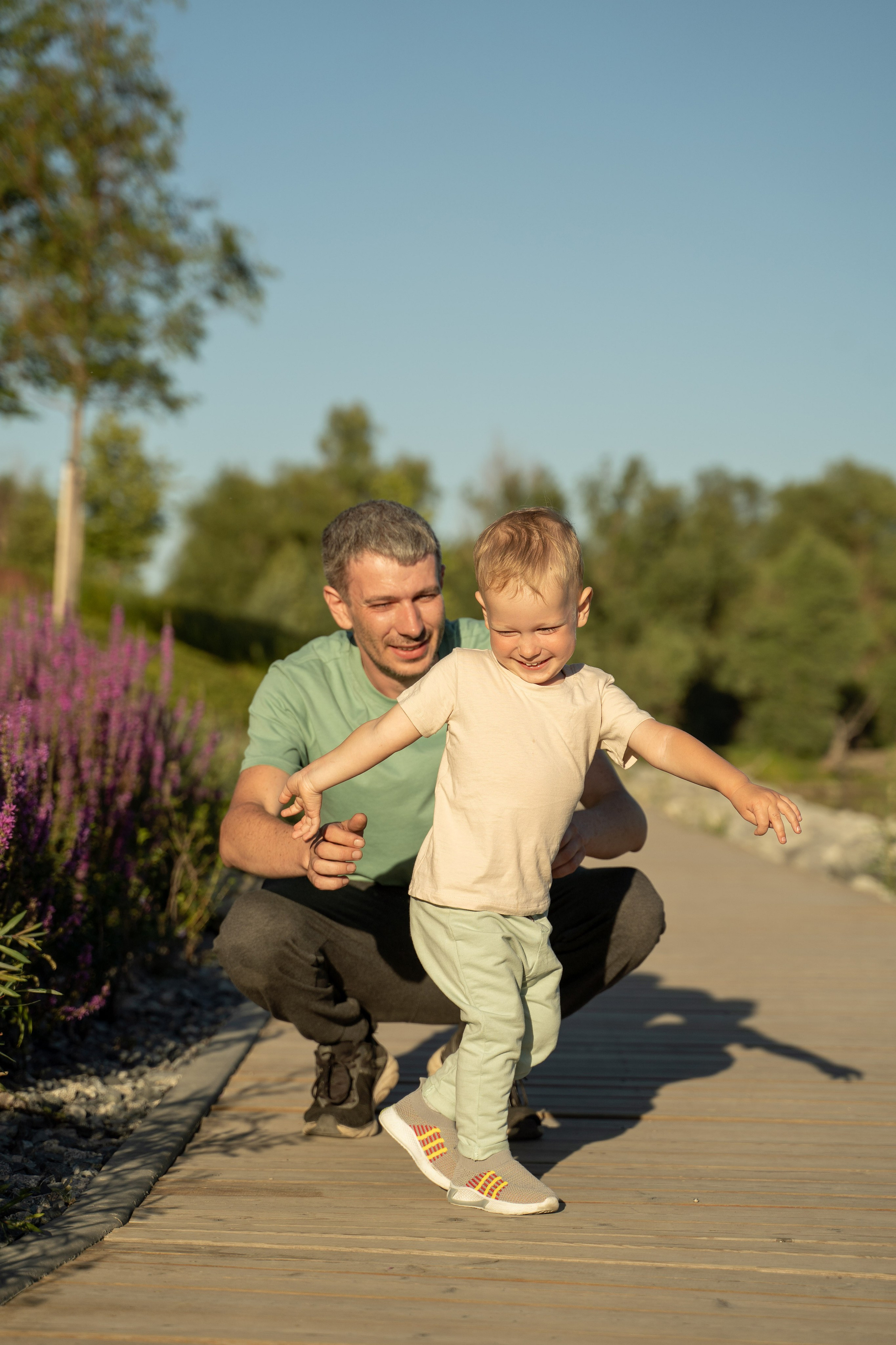 Семейная прогулка. Главная