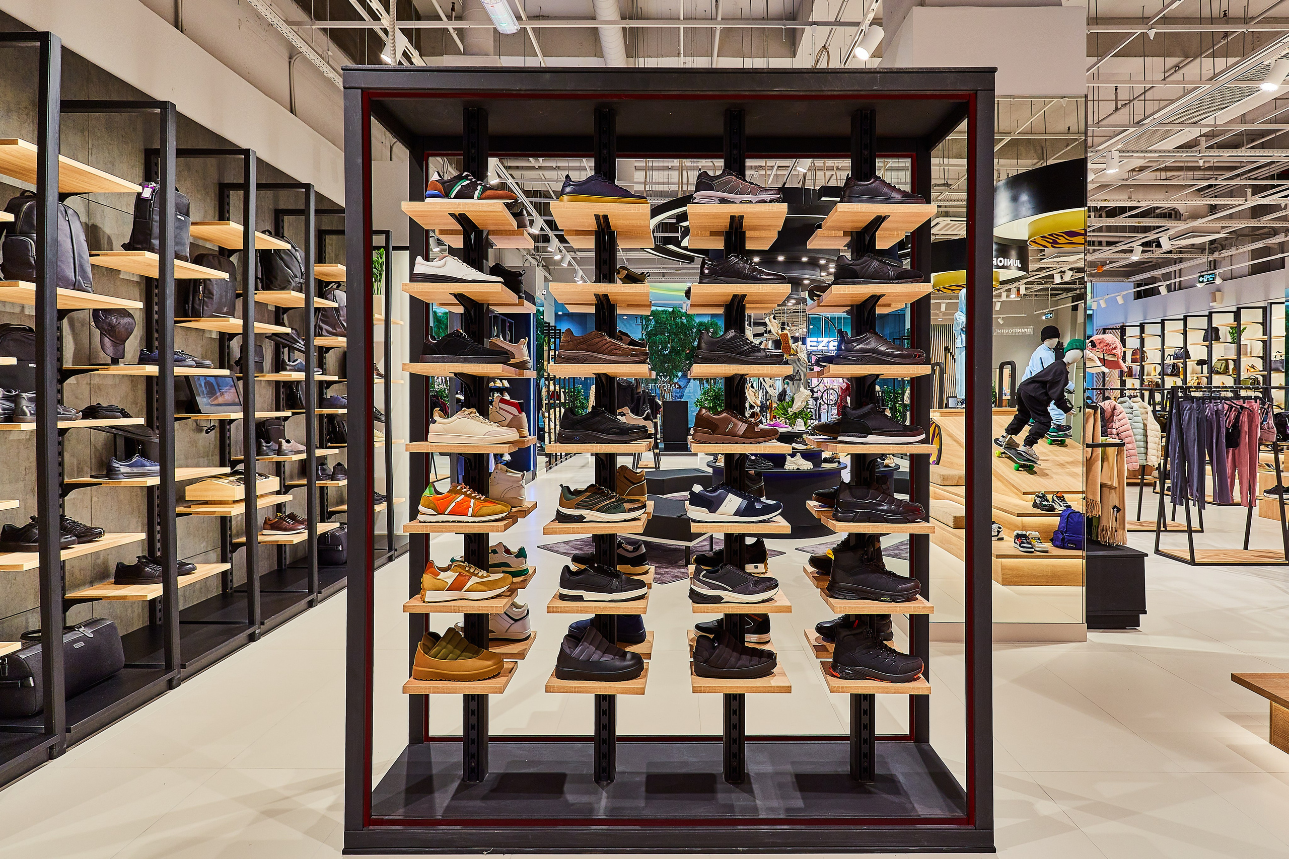 Съемка торгового магазина. Фотограф Руслан Потапов в Краснодаре