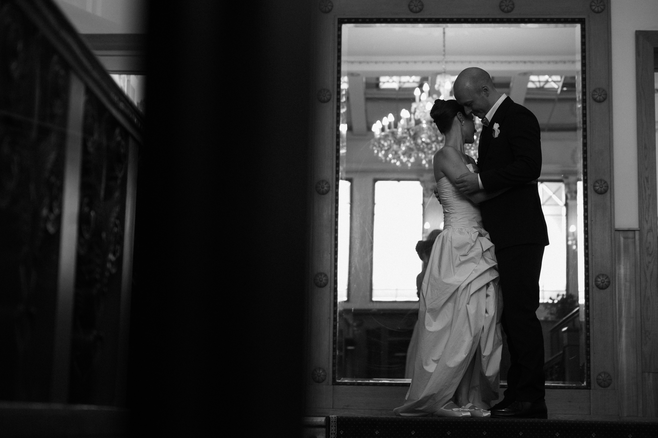 Лиза и Виталий | роспись в Грибоедовском + Аптекарский ог. Свадебный фотограф Москва Анастасия Храмова