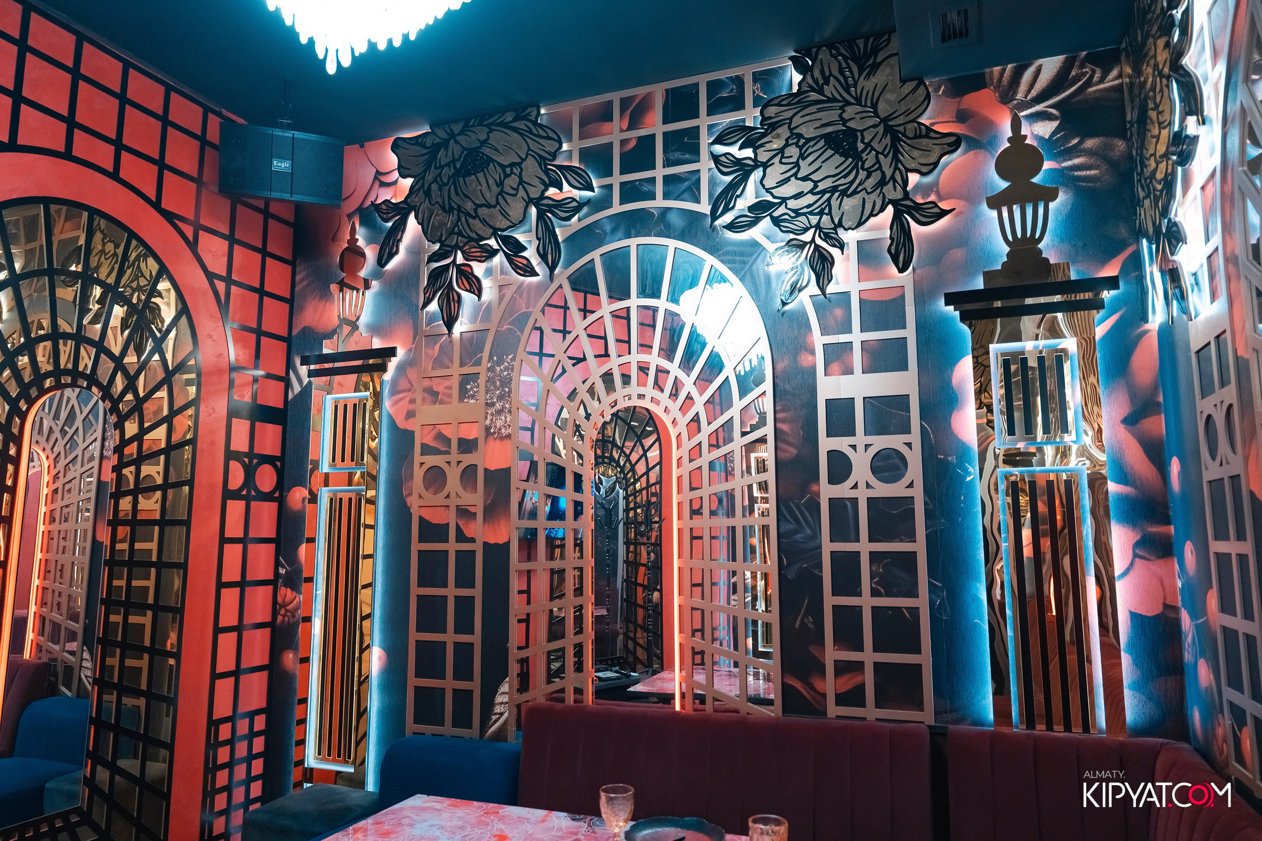 УХО И МЕДВЕДЬ НА КУРМАНГАЗЫ. КИПЯТКОМ АЛМАТЫ! Фотосъемка мероприятий в Алматы