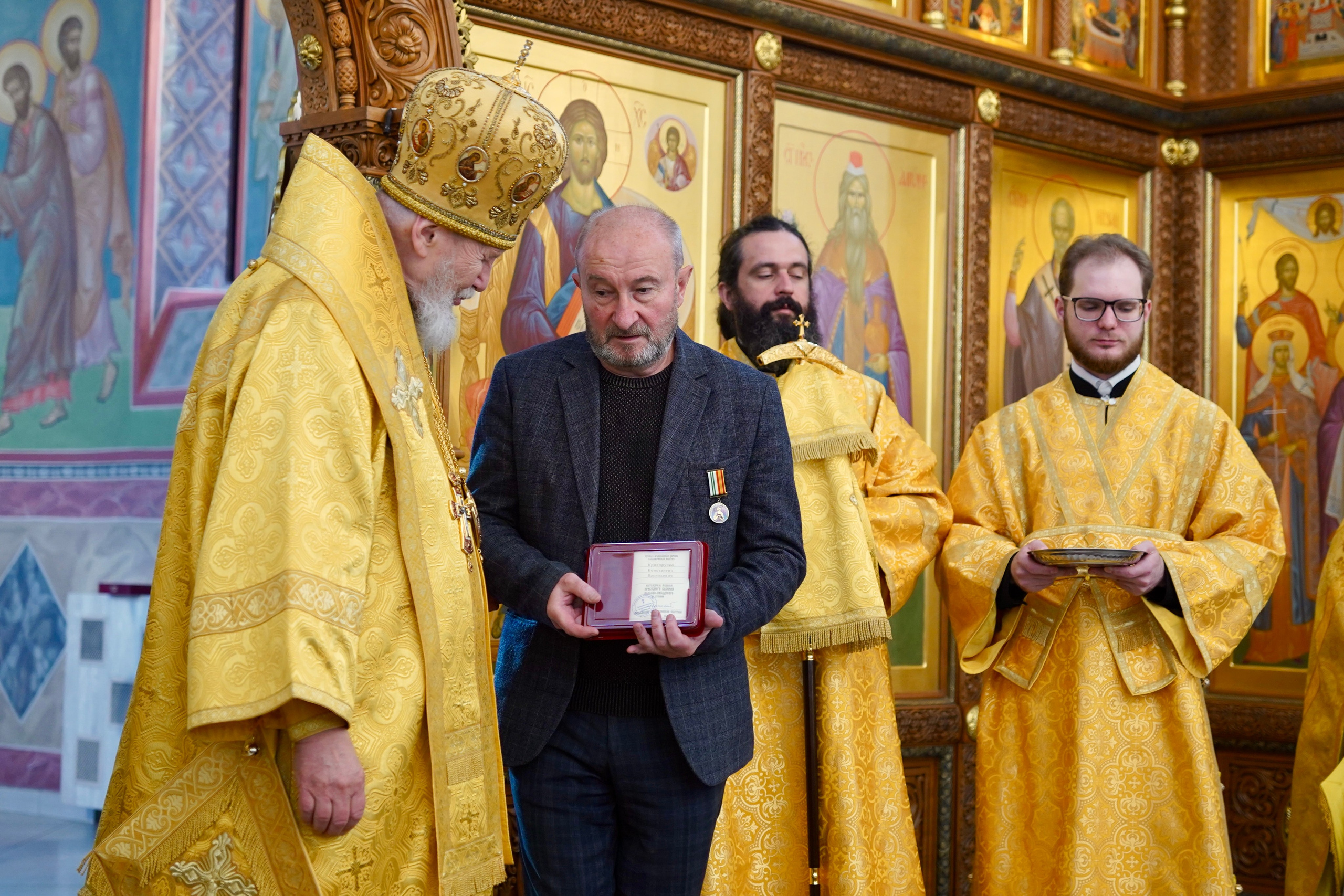 Освящение Крестов и Куполов Почаевского Храма. Семейный и детский фотограф Александра Гвоздикова