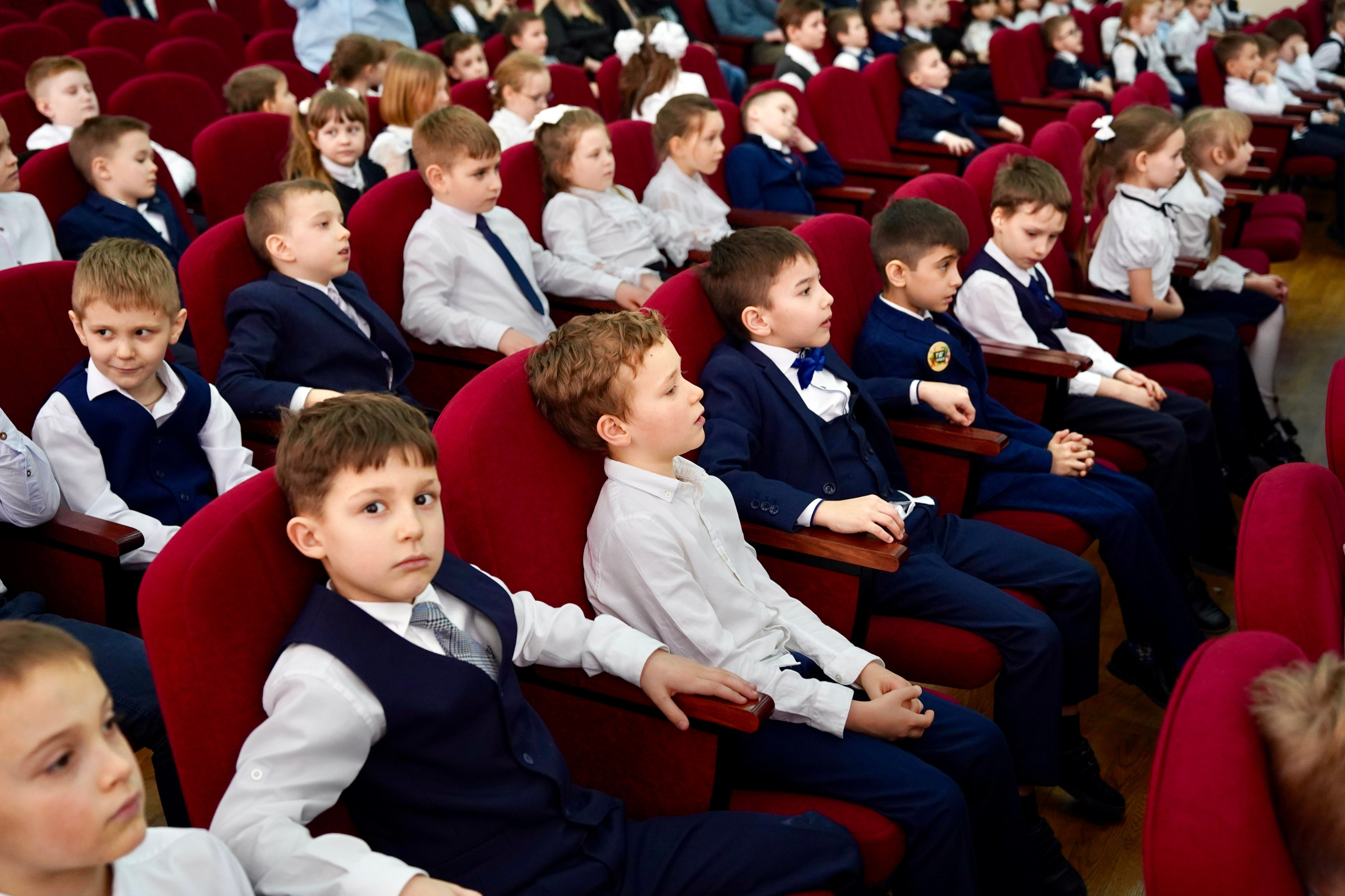 Прощание с Азбукой. Семейный и детский фотограф Александра Гвоздикова