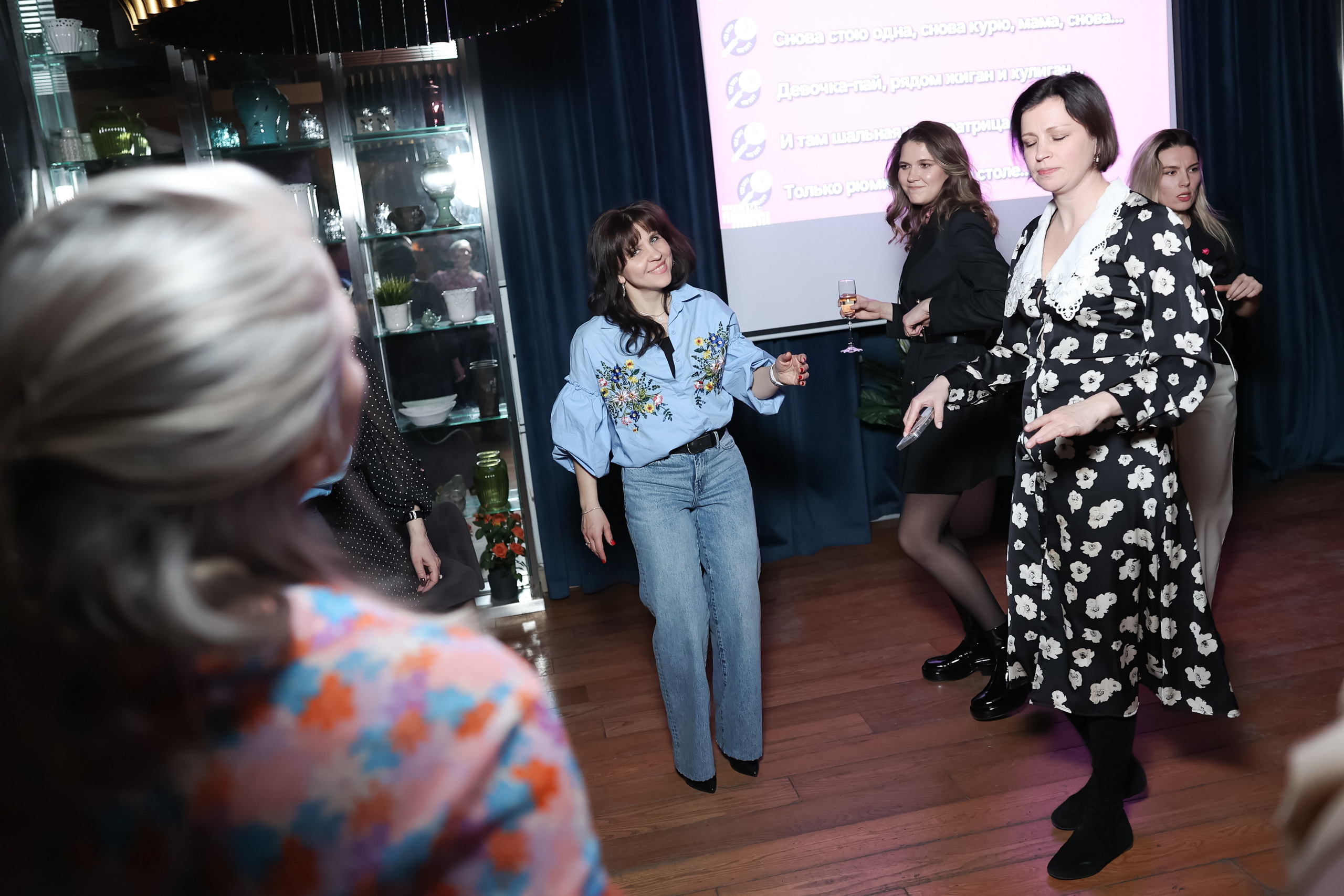 8 марта. Репортажный фотограф видеограф в Москве Ольга Плаксина