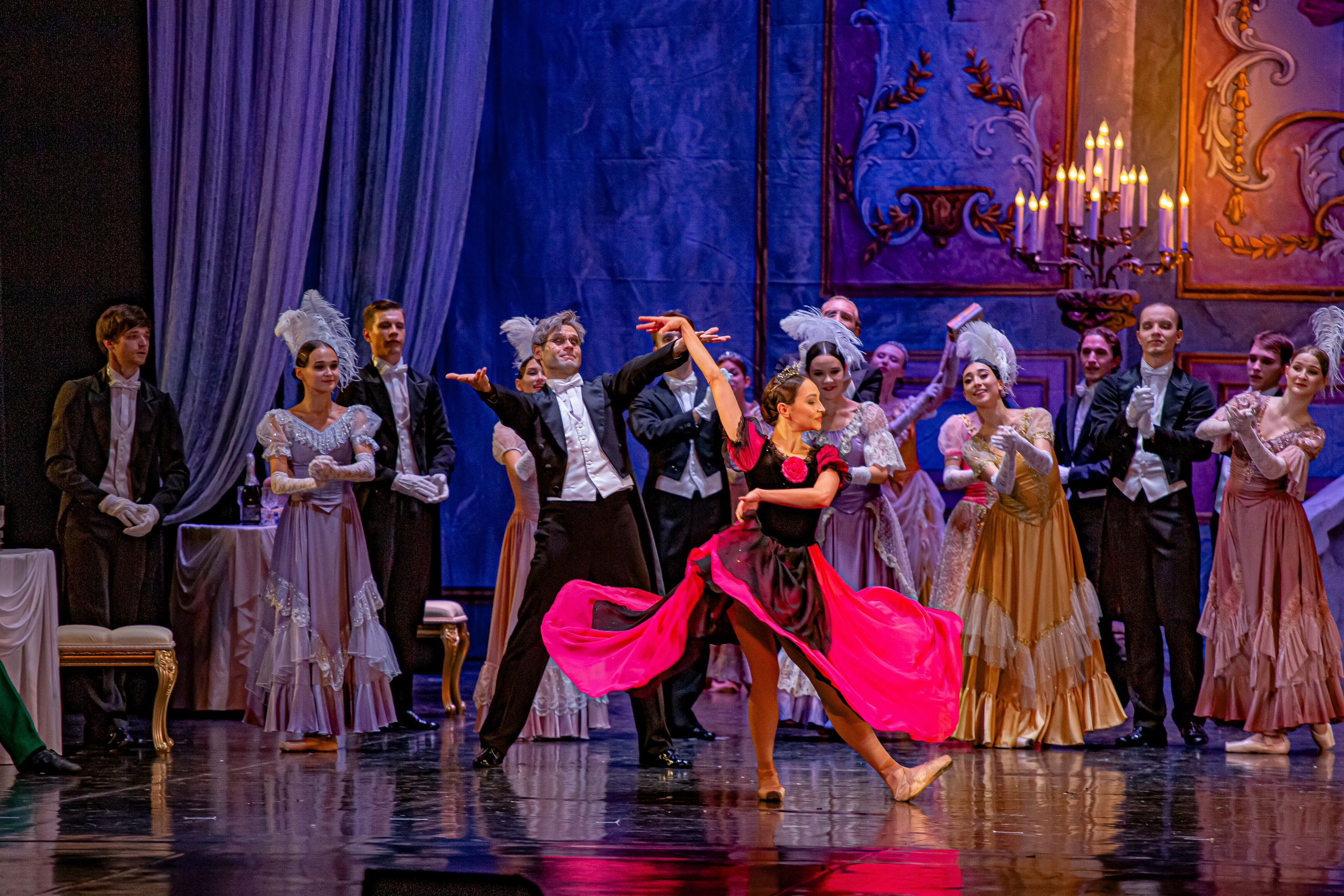 Анюта — спектакль — премьера на сцене Зимнего театра Марийского театра оперы и балета. Фотограф в Сочи Юрий Шептаев