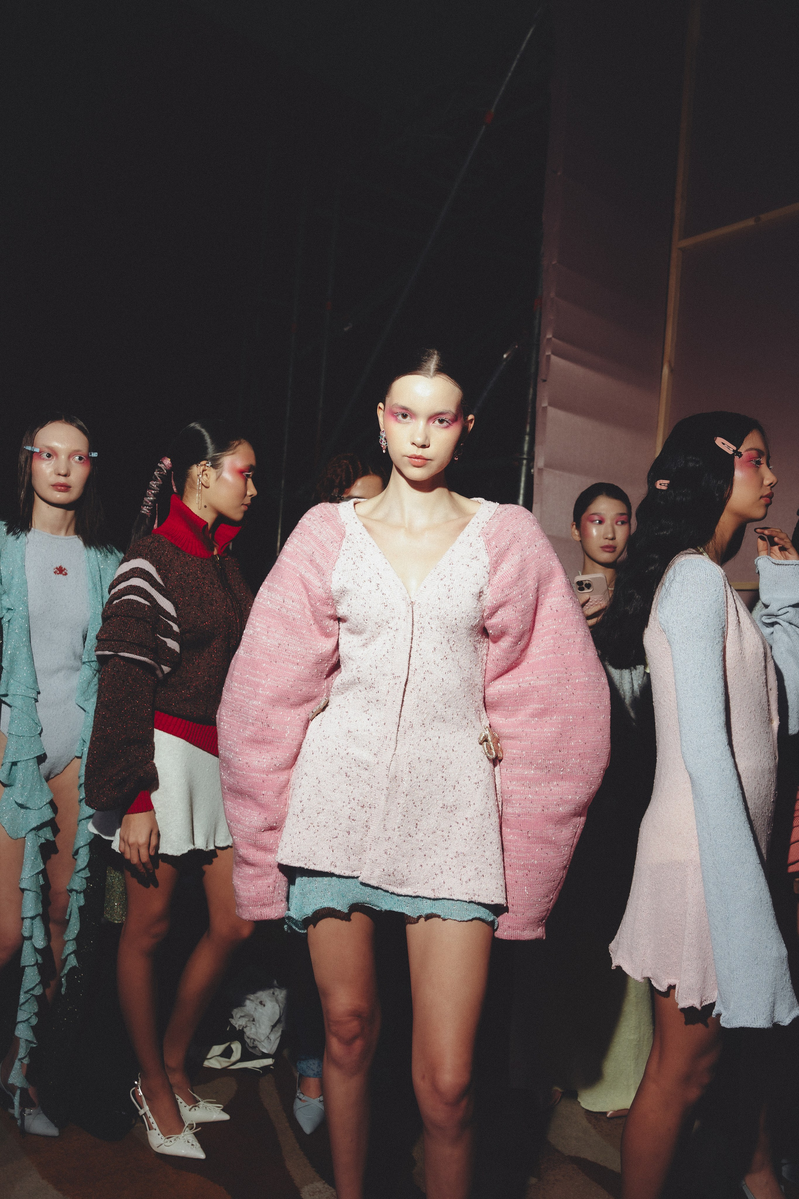 VISA FASHION WEEK ALMATY SS26 / BACKSTAGE ZONE