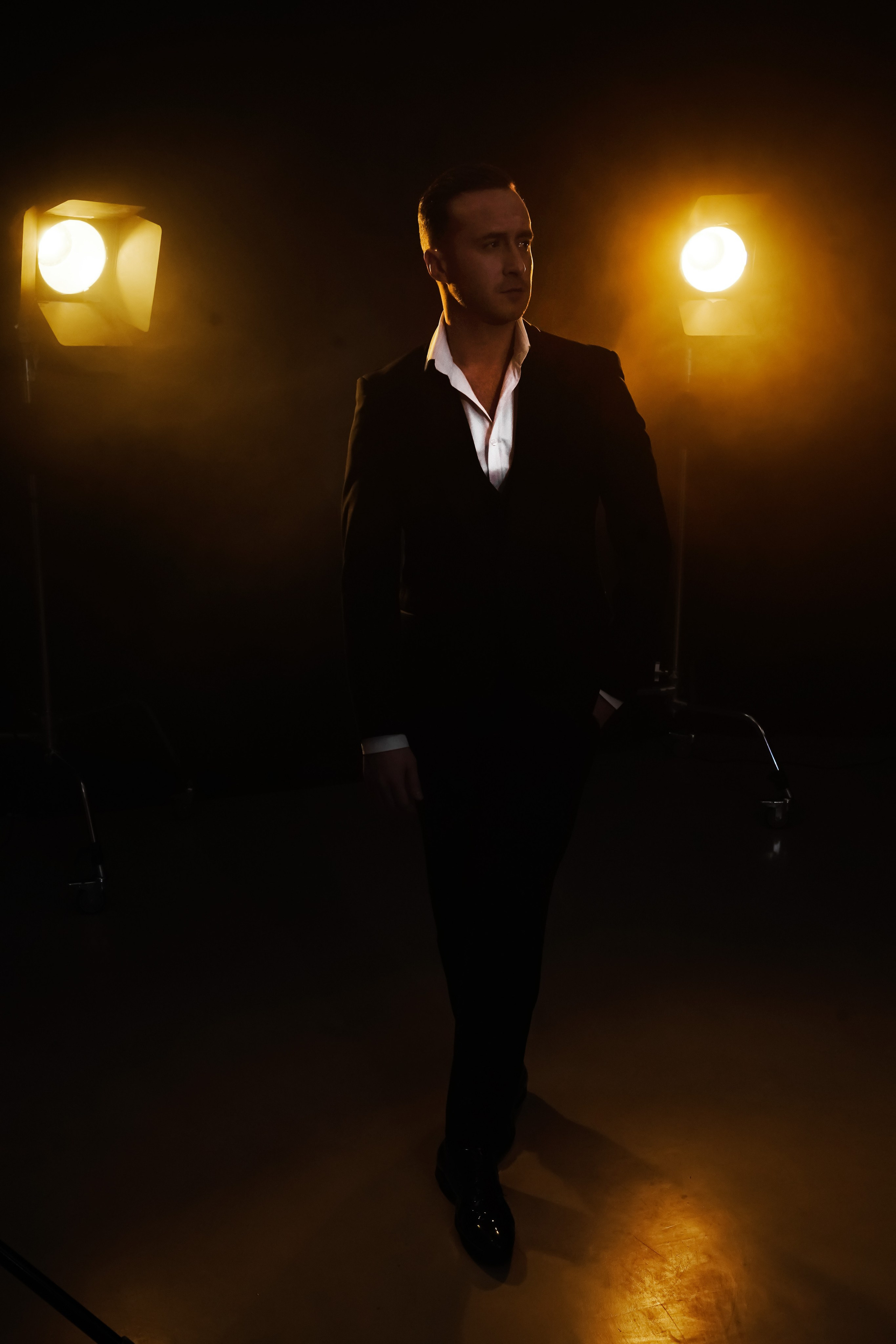 Артём мира. Студийный и портретный фотограф в САНКТ-ПЕТЕРБУРГЕИрина Махаон