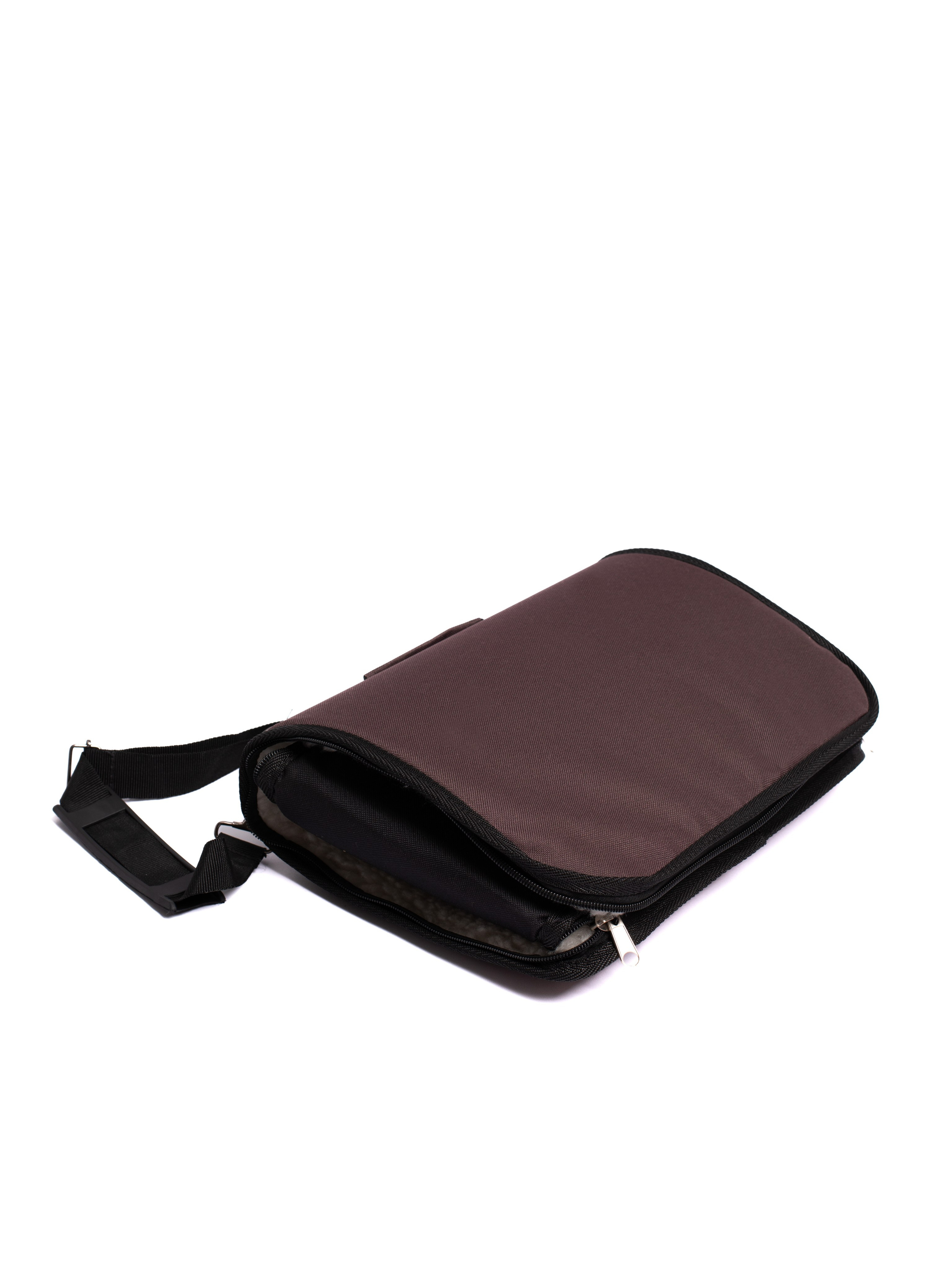 Сумки для собак. Фотостудия предметной и модельной съёмки для маркетплейсов