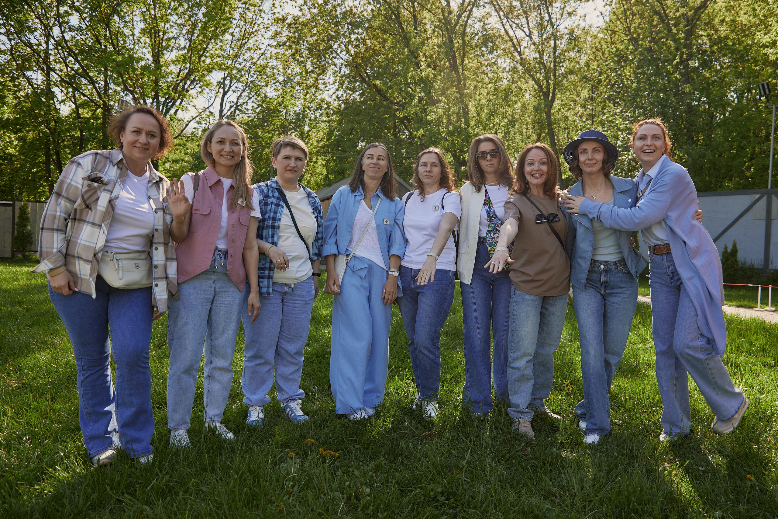 Выпускной Karneeva.online 2024. Репортажный и семейный фотограф Ухова Наталья в Москве