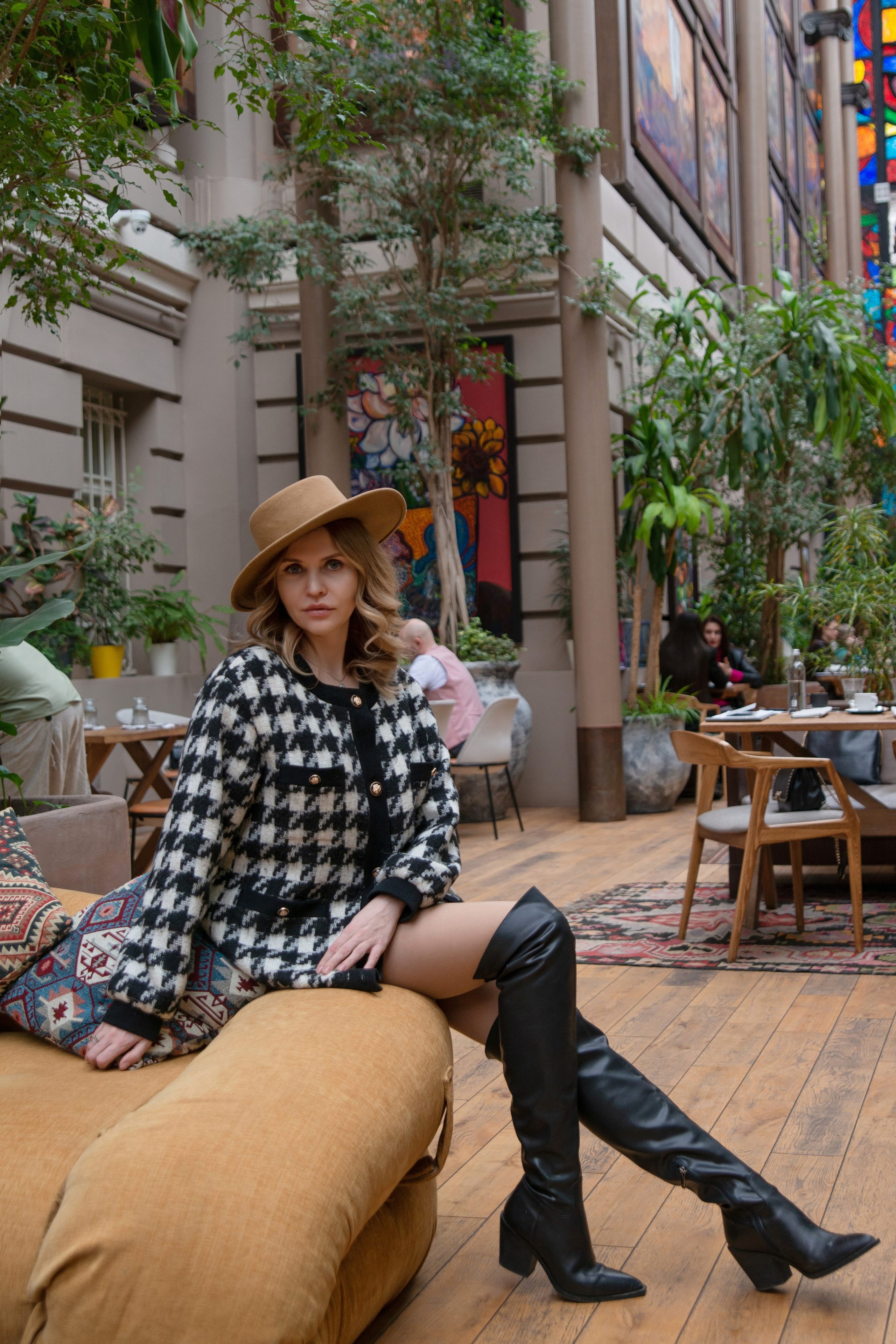 Фотосессия в ресторане Bagebi. Фотограф Москва: тематическая фотосессия с подбором образа