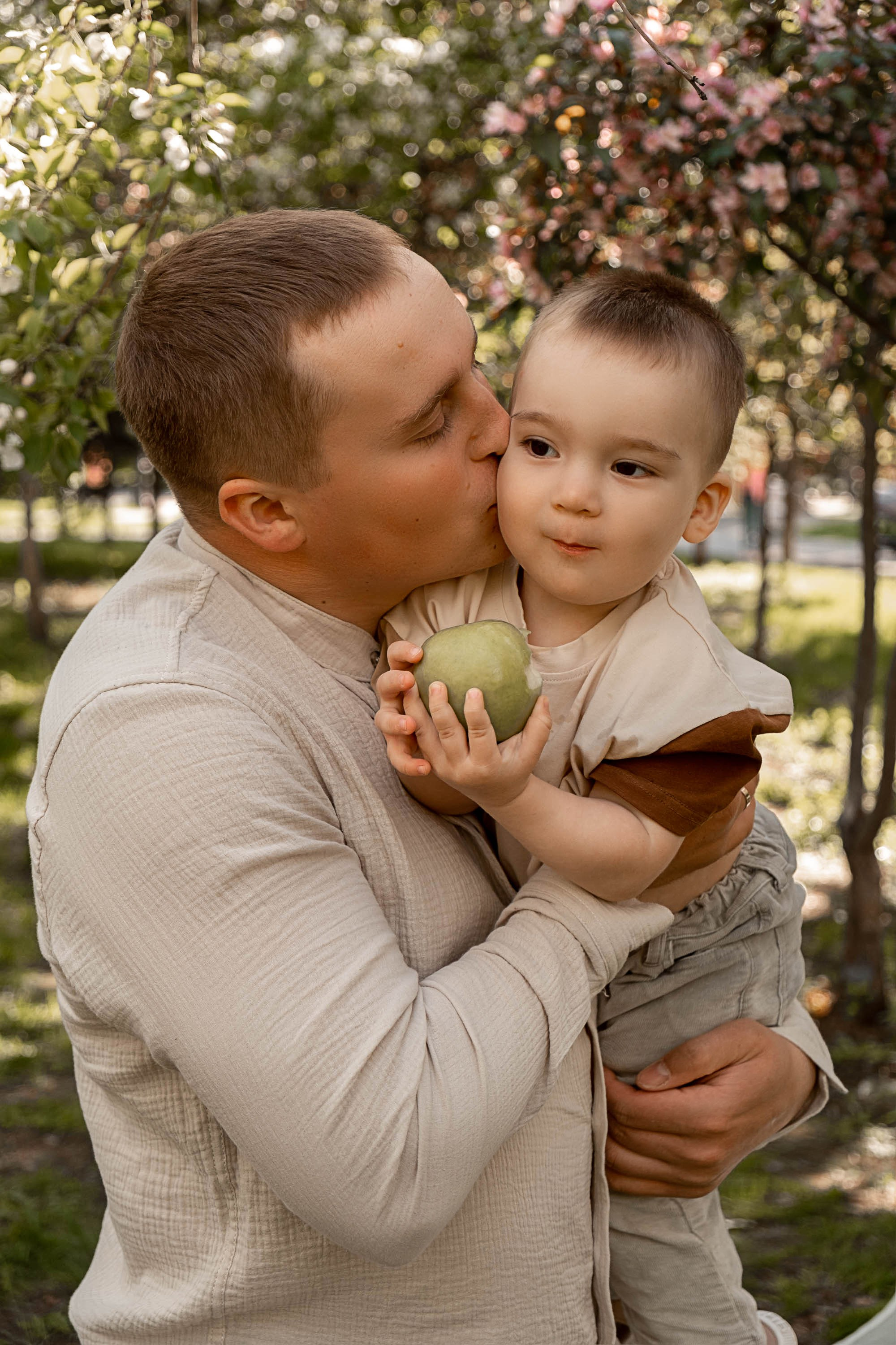 Джамиля, Юра и малыш Андрей. Свадебный и семейный фотограф в Тюмени Екатерина Дубровина