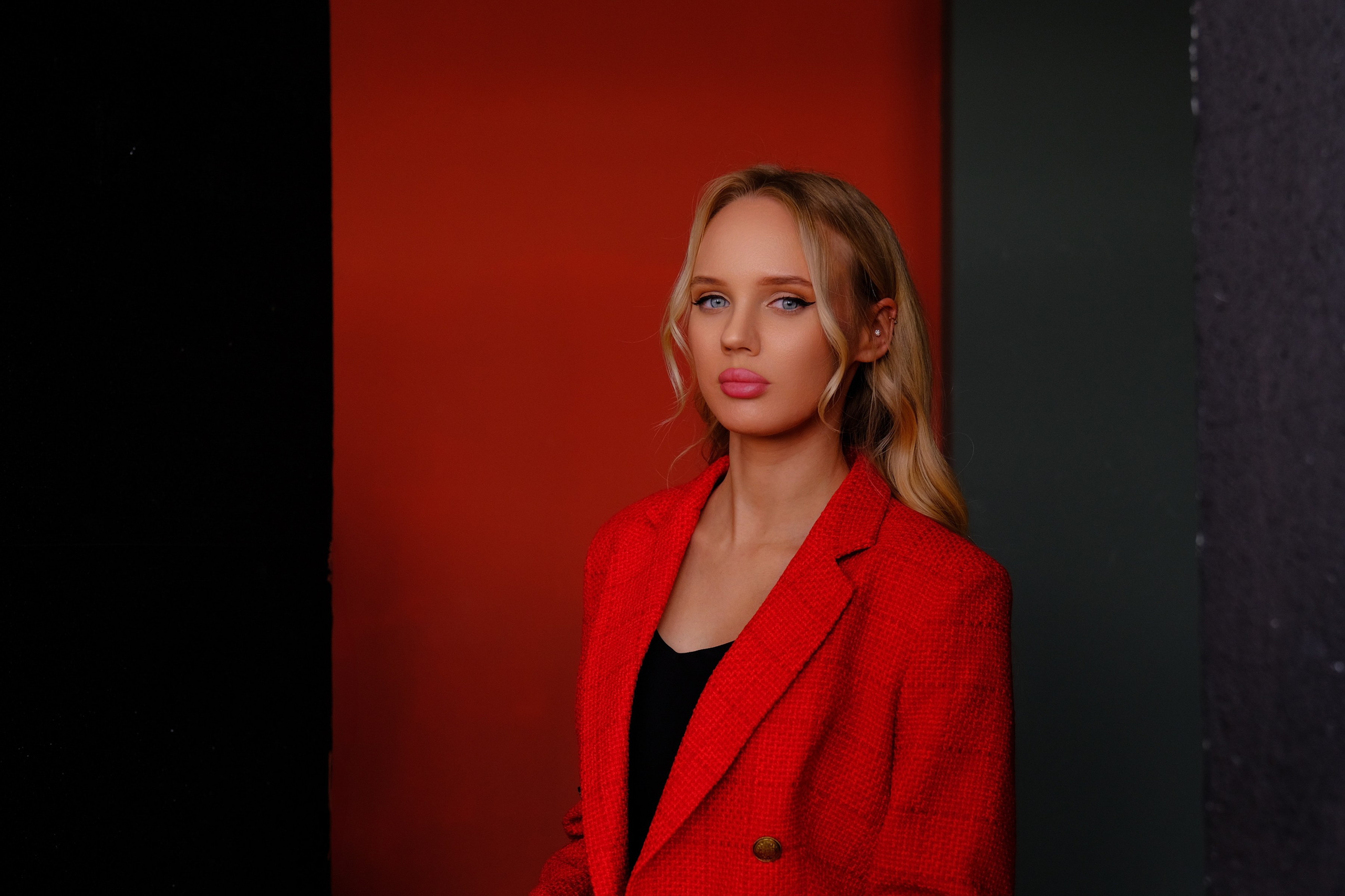 Тоня. Привет! Меня зовут Дарья и я фотограф/видеограф из Ульяновска