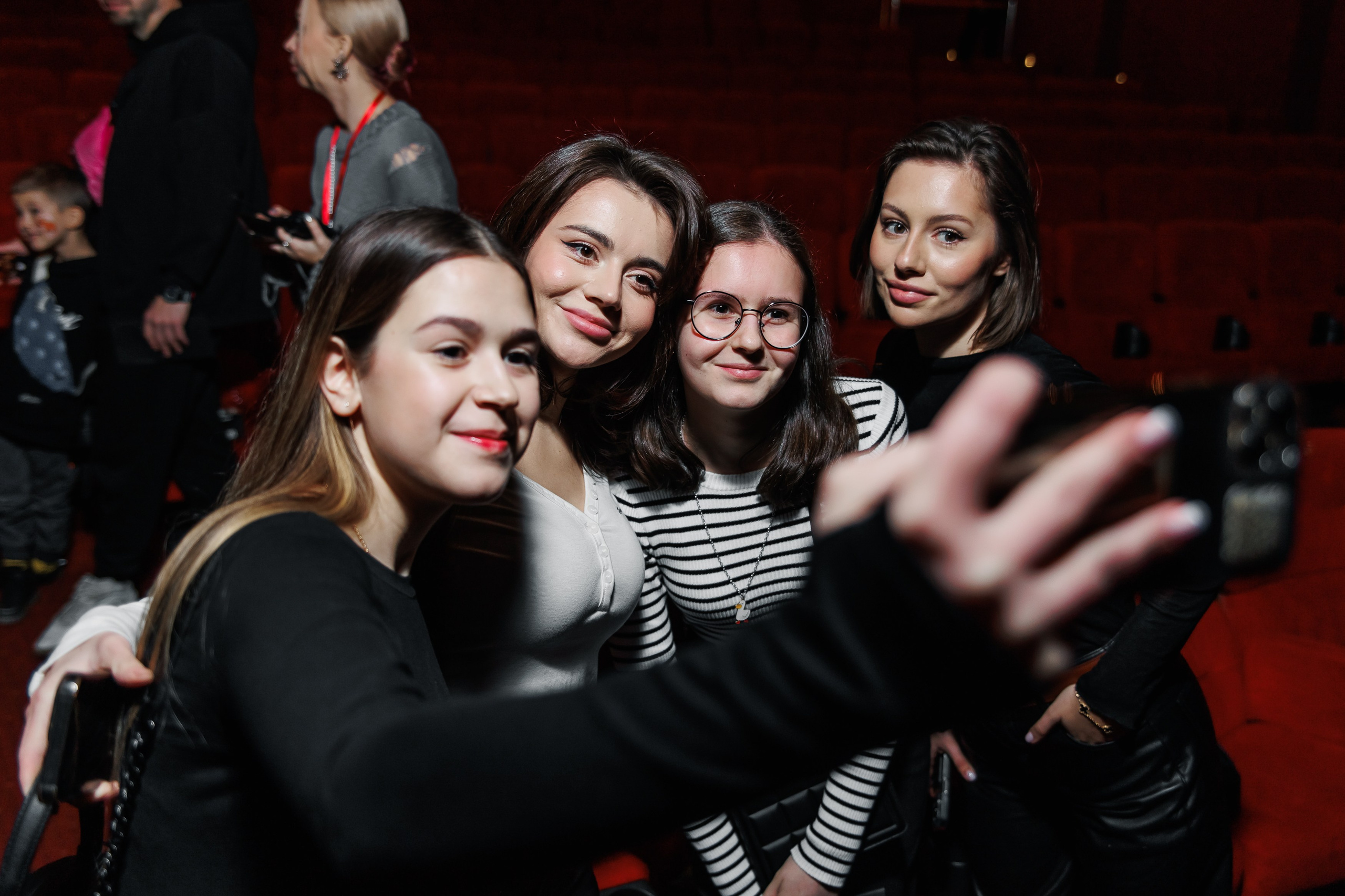 Закрытый показ Шоу. Репортажный фотограф. Москва. Алина Ланская