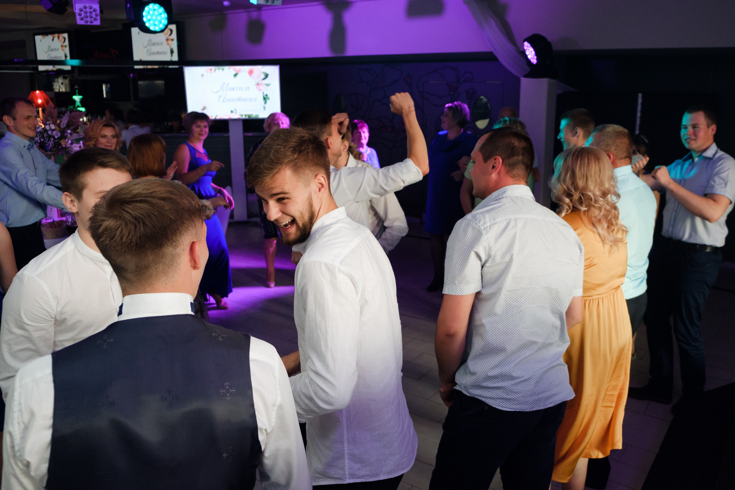 Максим и Анастасия. Фотограф для бизнеса в Нижнем Новгороде Сутыгин Сергей