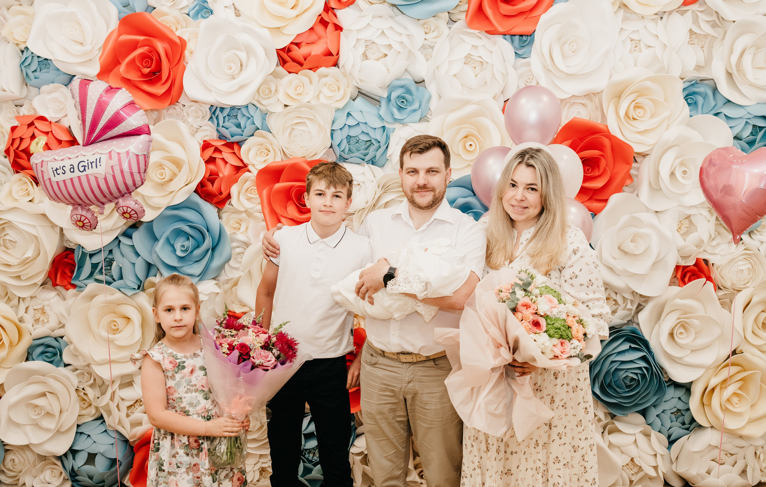 Выписка Ксении. Коммунарка. Фотограф на выписку из роддома в Москве и МО
