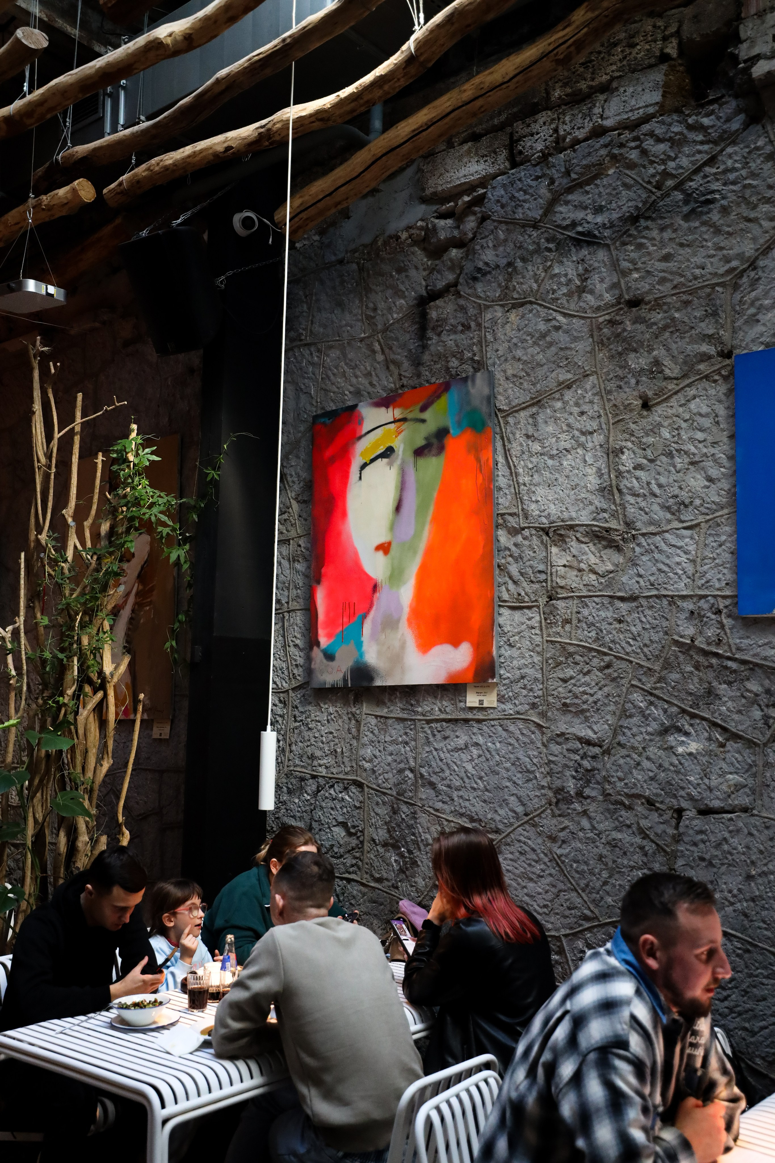 Gastrodvor 8 March. Дженбаз Павел — фотограф в Ялте