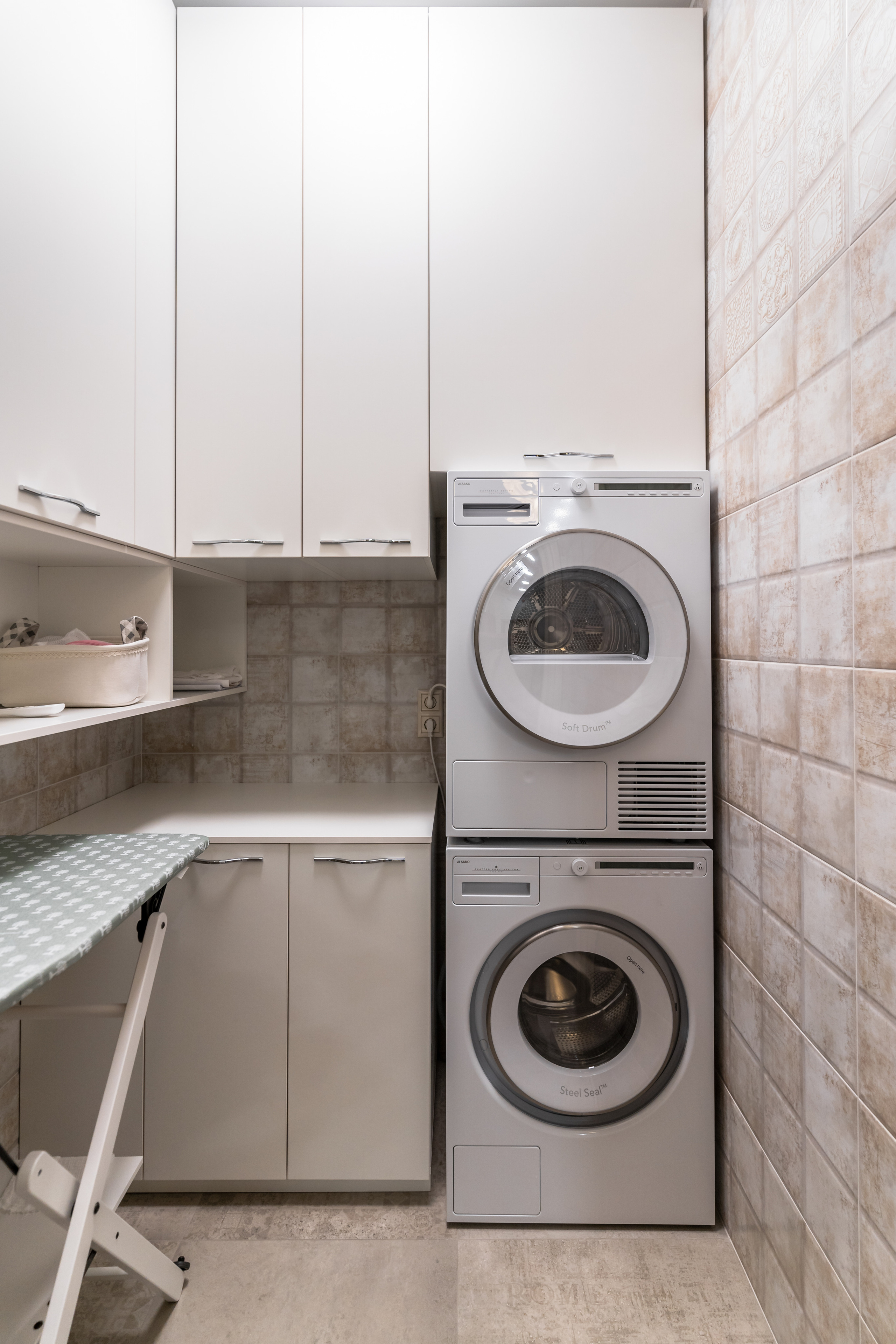 мебель в прачечную, мебель для постирочной, мебель на заказ, шкаф для сан узла, мебель конфирмат