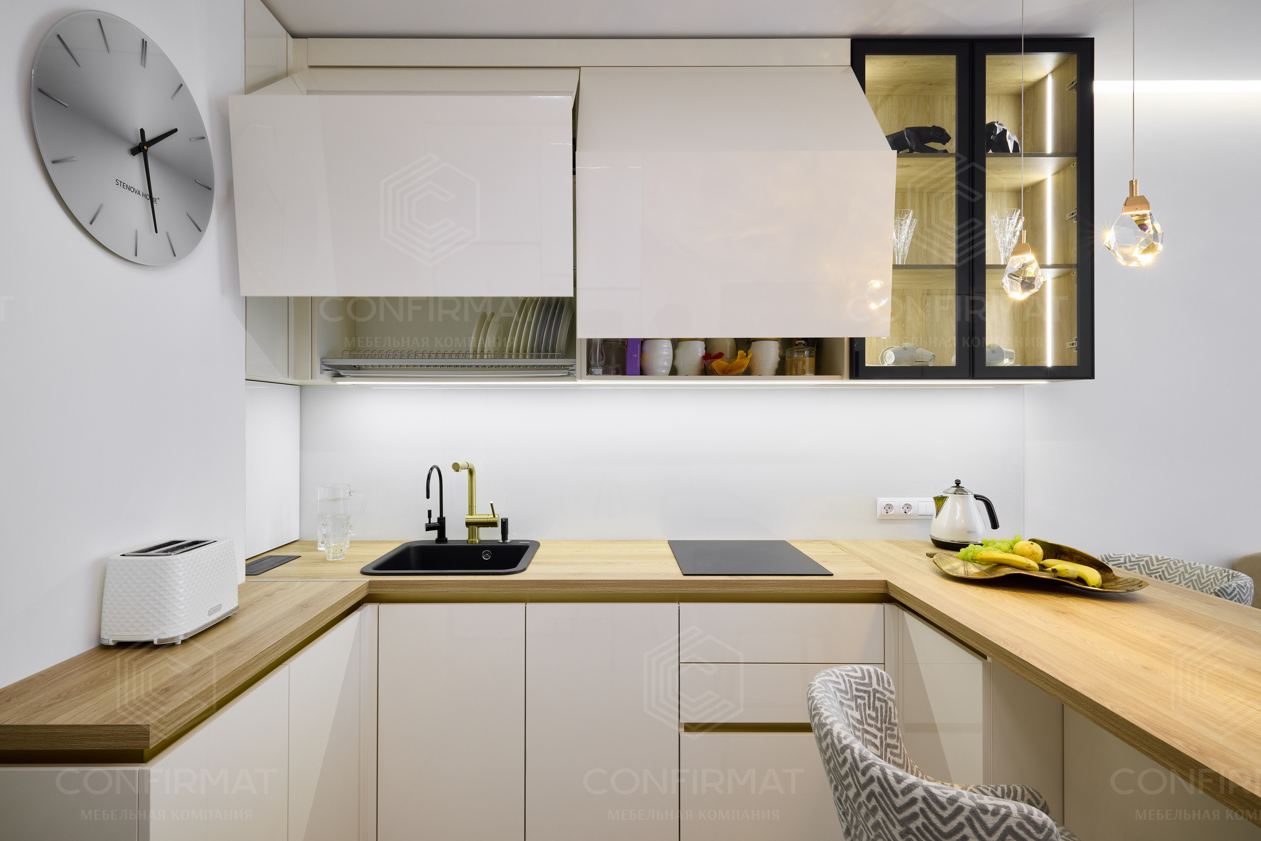 п образная кухня, Как скрыть счётчики? Так чтобы было эстетично и с удобным доступом, подъемный механизм складной BLUM HF, витрина кухни,как спроектировать кухню, дизайн кухни, дизайнер кухни, мебель на заказ, полная мебелировка, кухня с островом, кухня гостиная, кухни конфирмат, confirmat