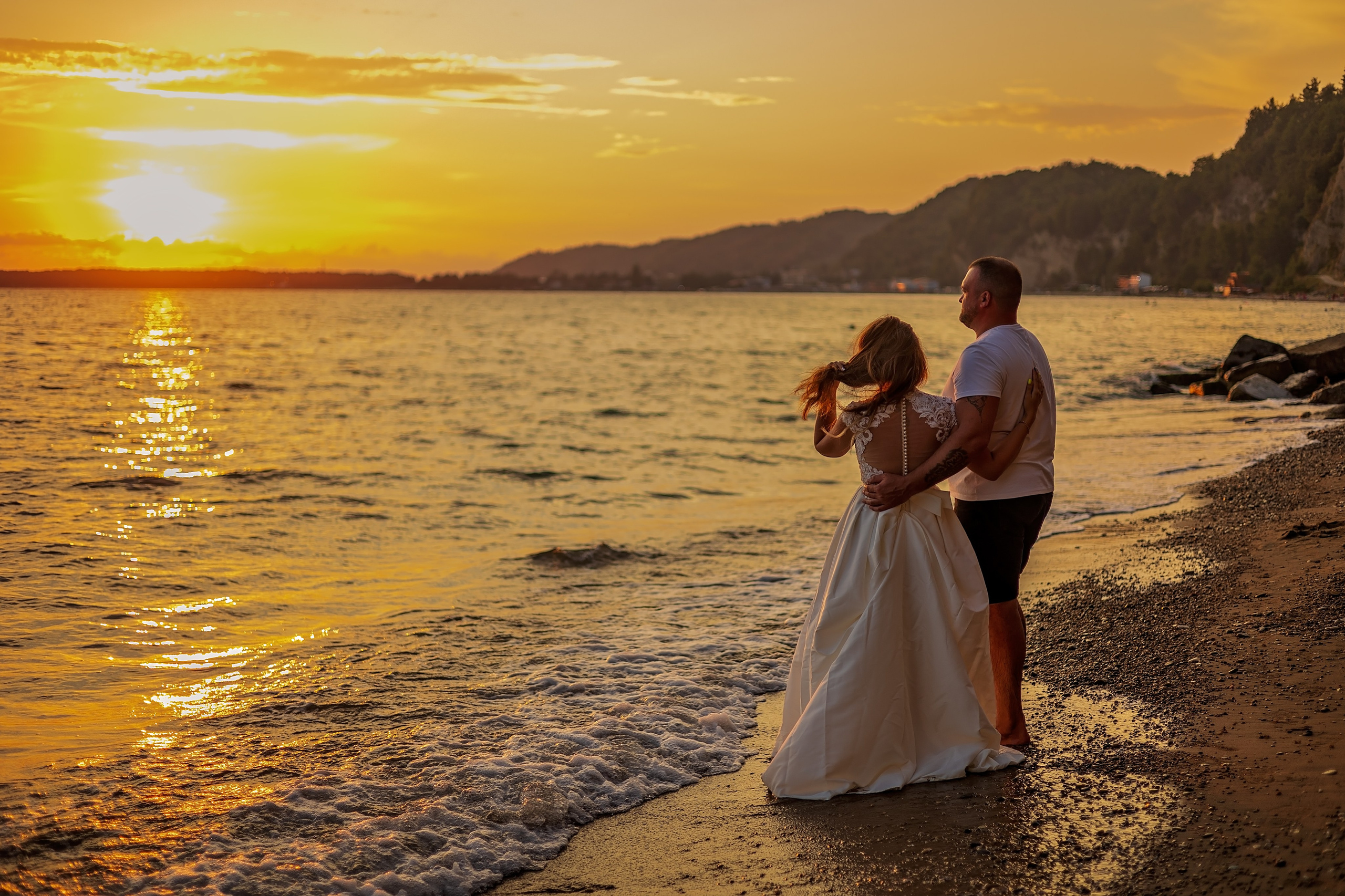 Свадебная фотоистория. Свадебный и семейный фотограф в Абхазии Эля Цишба