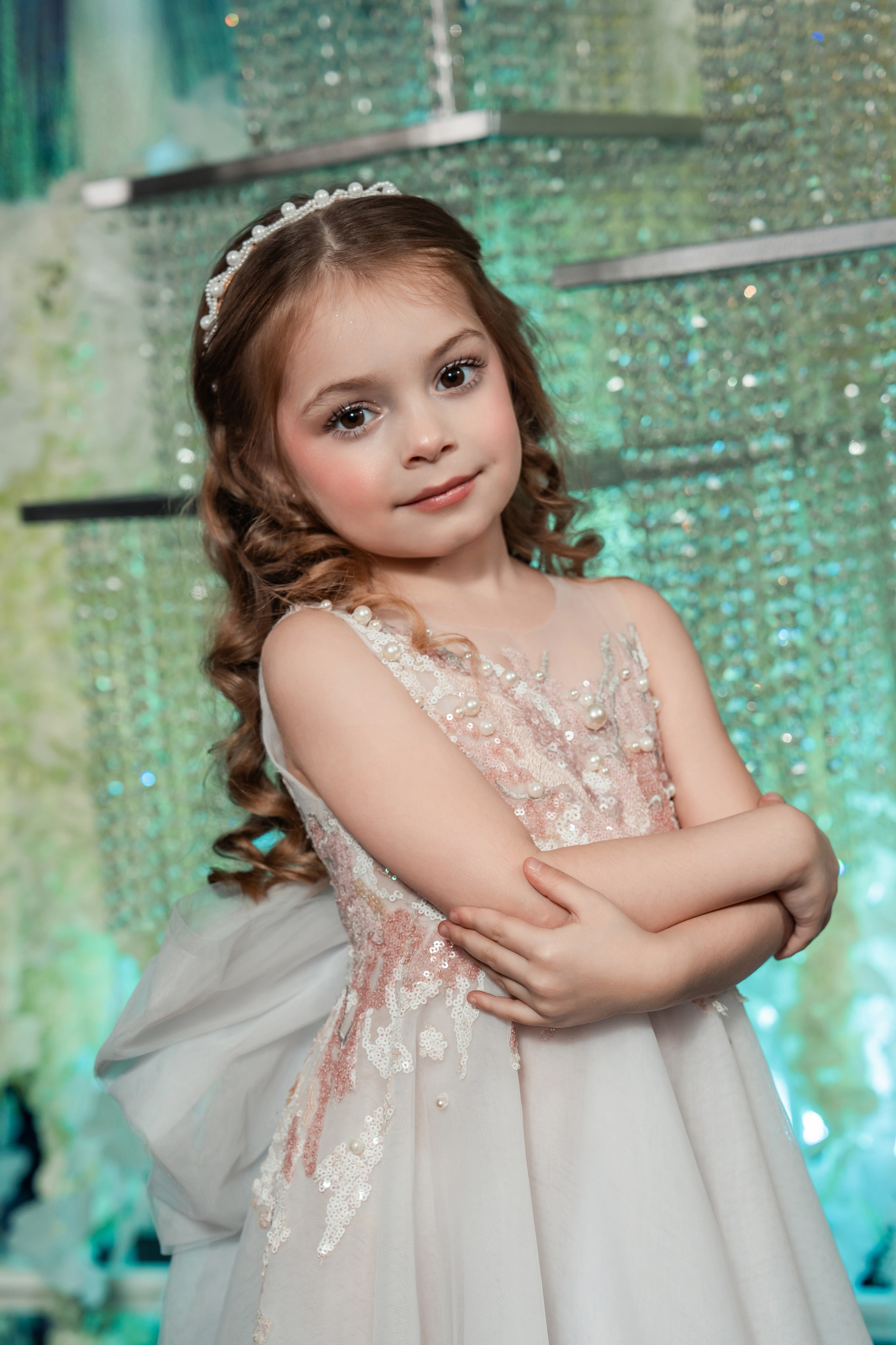 Параллельные Миры «Золотая Неделя» 2025. Крамер Юлиана детский и семейный фотограф