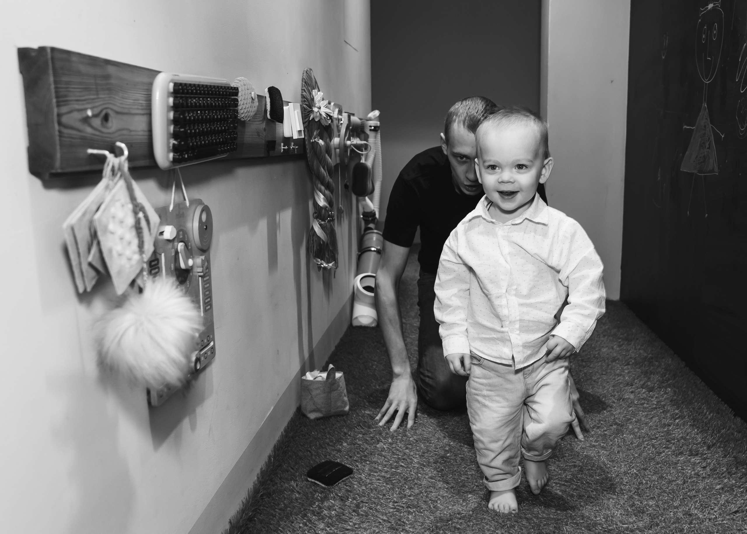 Карамелька в гостях у Романа. Крамер Юлиана детский и семейный фотограф