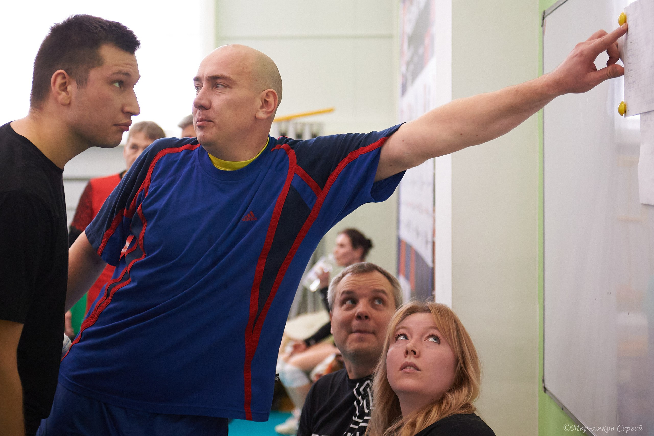 Новогодний волейбольный турнир. Ижевск. 16.12.23. Спортивный репортажный фотограф в Ижевске Сергей Мерзляков