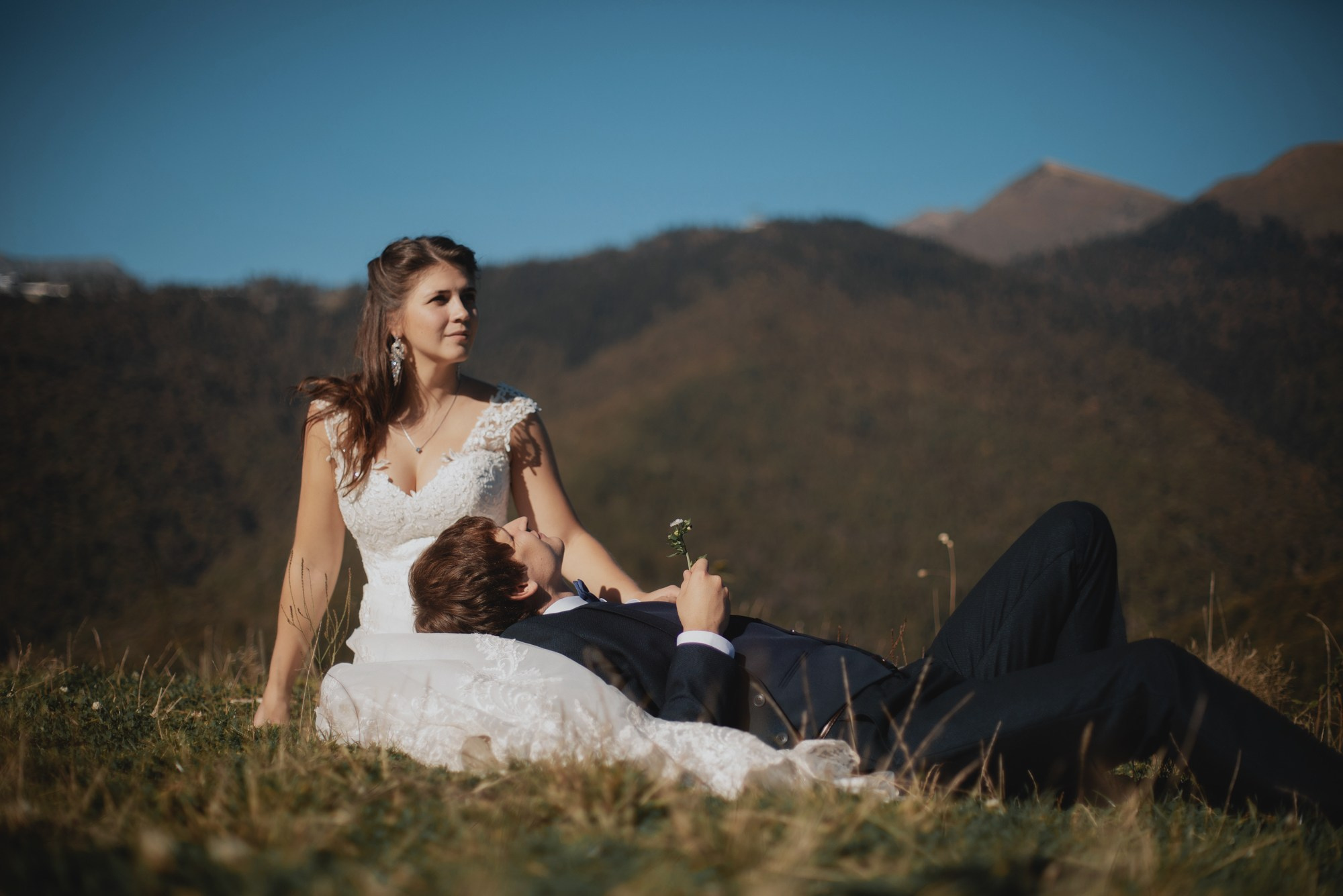 Свадебная прогулка Владимира и Ольги. Красная Поляна. Репортажный и постановочный Наталья Санникова